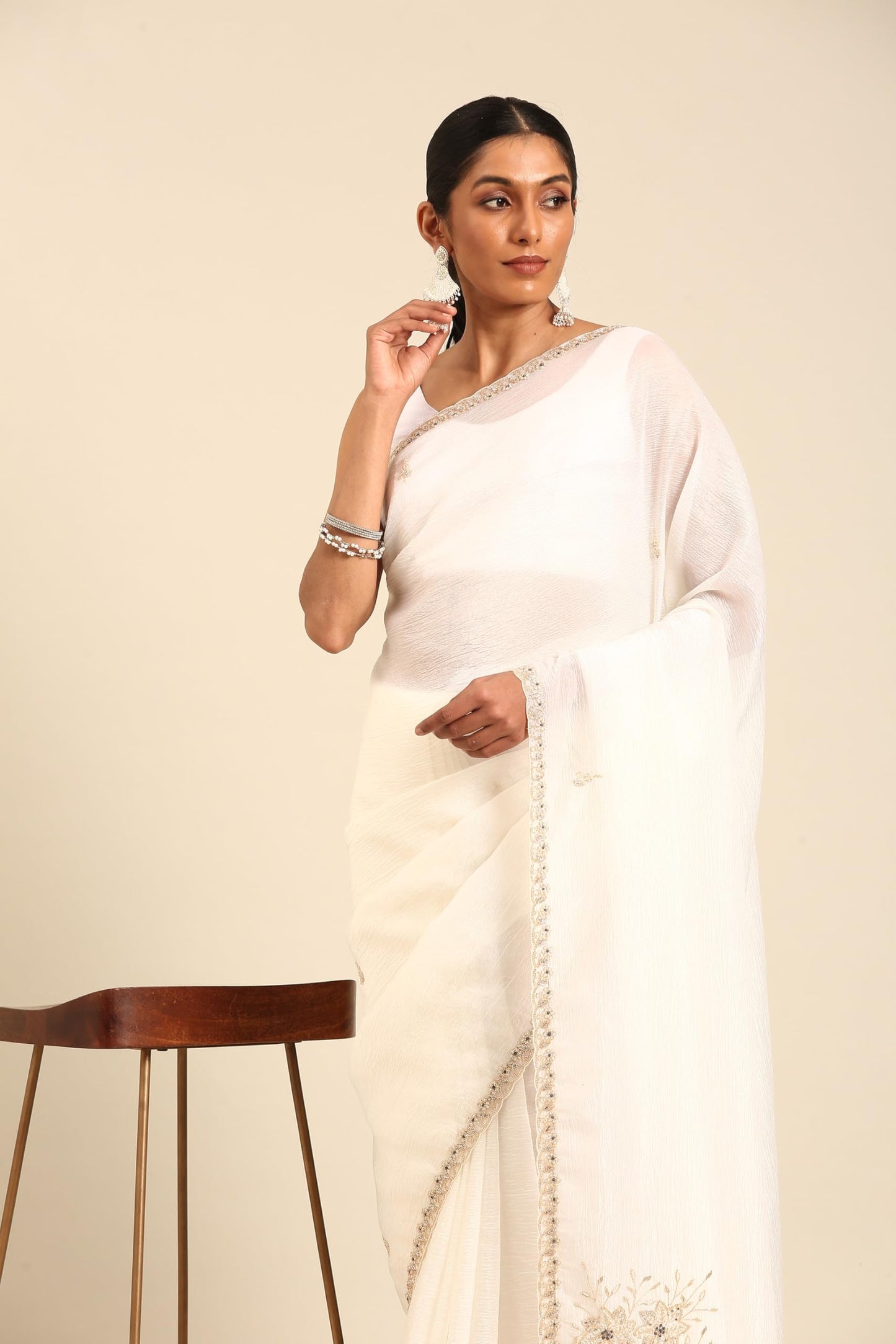 MOHEY Women's Cream Crepe Moti Work & Zari Saree (CREAM)