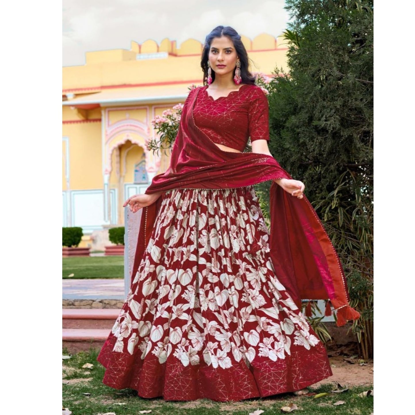 LooknBook Art Women's Tussar Silk With Floral Print Chaniya Choli (Red)