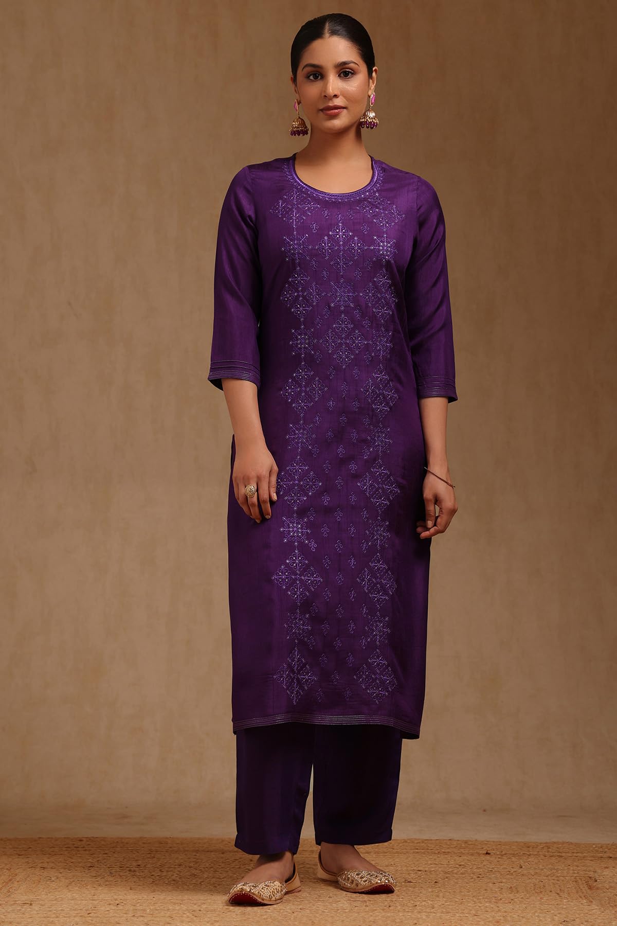 Soch Womens Purple Dola Silk Embroidered Suit Set With Thread Work