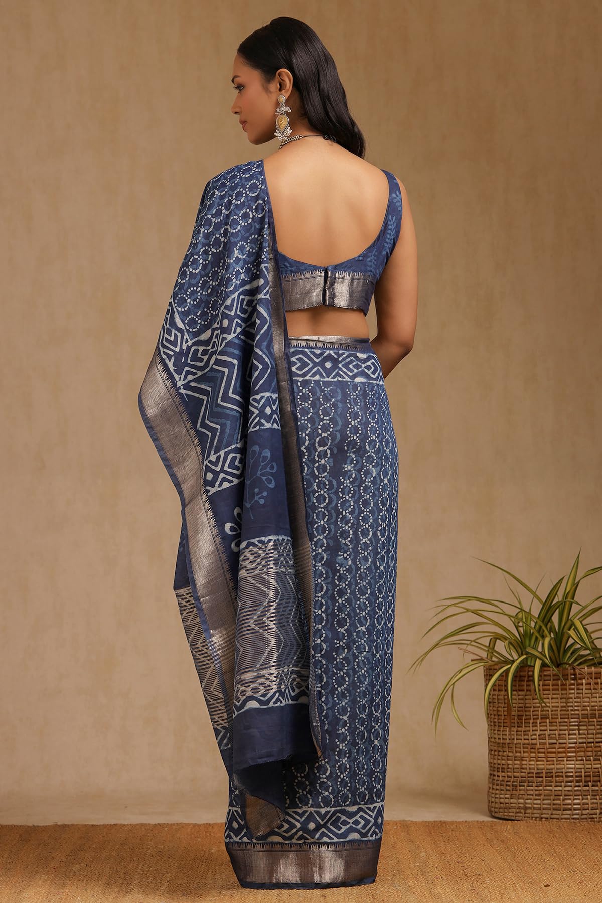 Soch Womens Indigo Viscose Block Print Saree