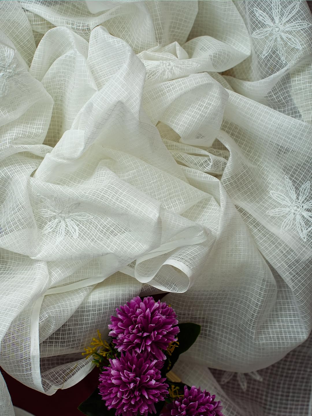 Ada Cotton Blend Hand Embroidered Lucknowi Chikankari Ethnic Wear White Kota Doria Dupatta For Women A511221, Free Size