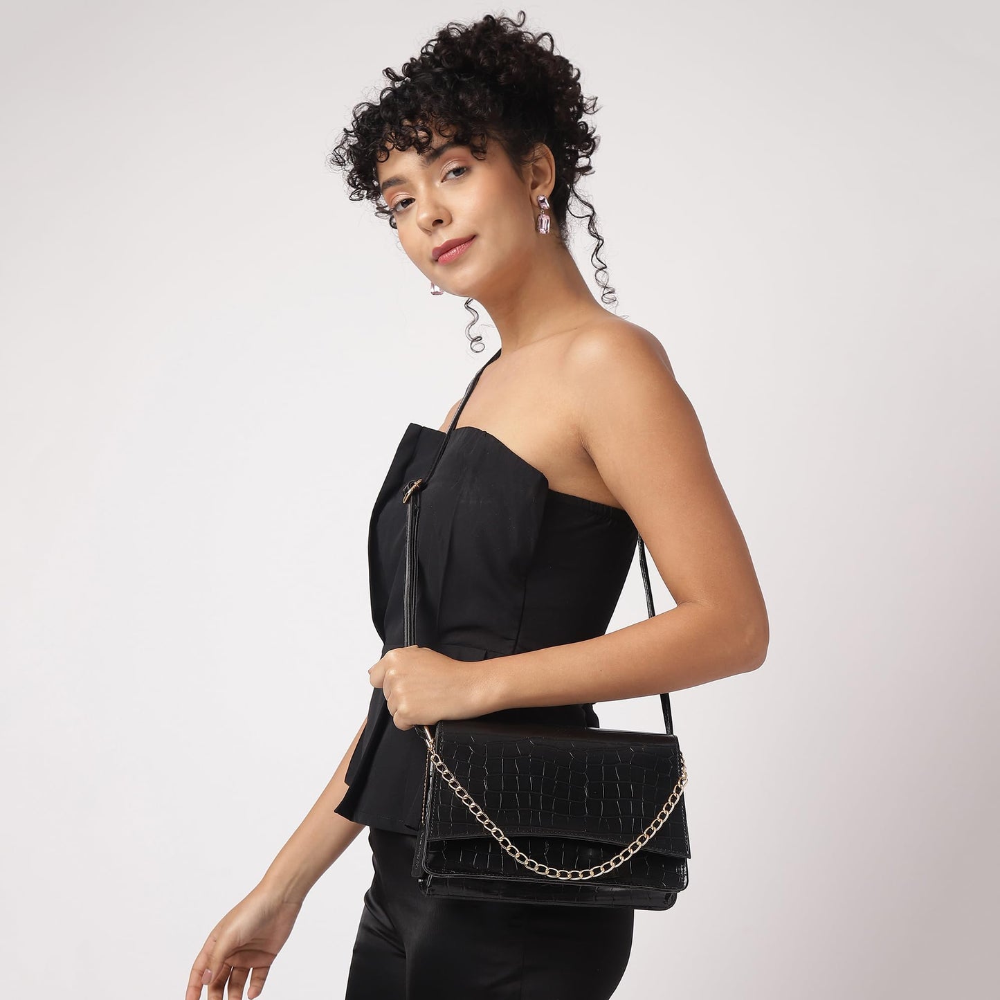 Fastrack Party Sling Bag for Women |Stylish and Structured Handbag for Girls, Ladies, Women | Textured Bag Made of faux Leather