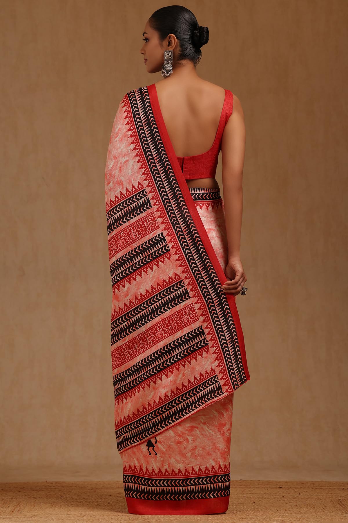 Soch Womens Red Art Silk Warli Print Saree