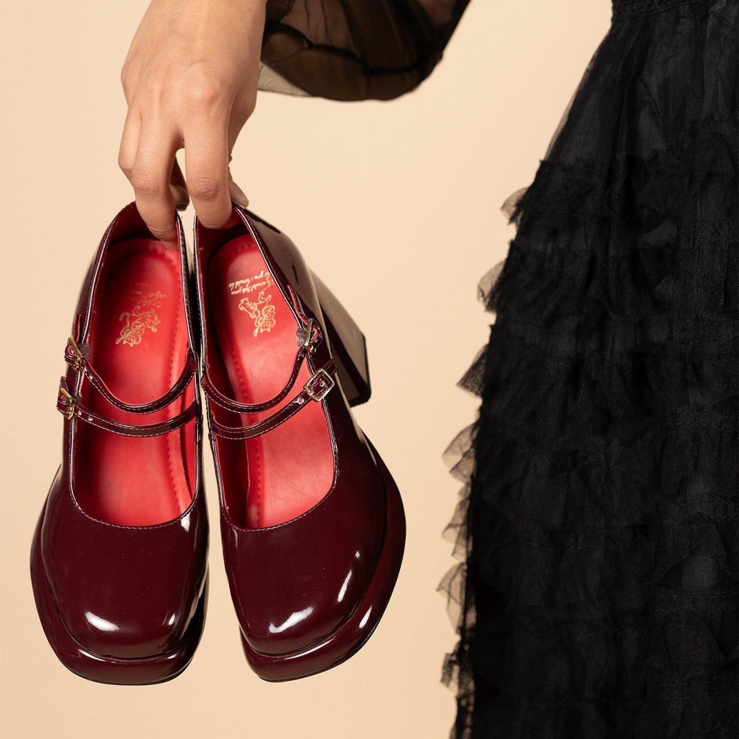 Theater Women Burgundy Freddie Hot Space