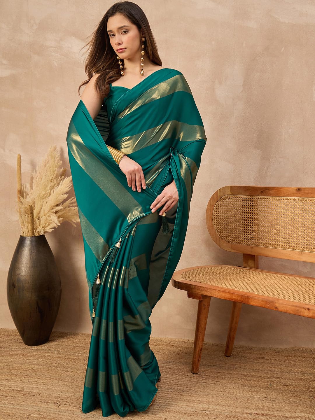 AKHILAM Women's Teal green Satin Foil Print Tassels and Latkans Saree With Unstitched Blouse Piece | saree for woman | Designer Saree for Women | Soft and Skin Friendly (RANI7103_RN)