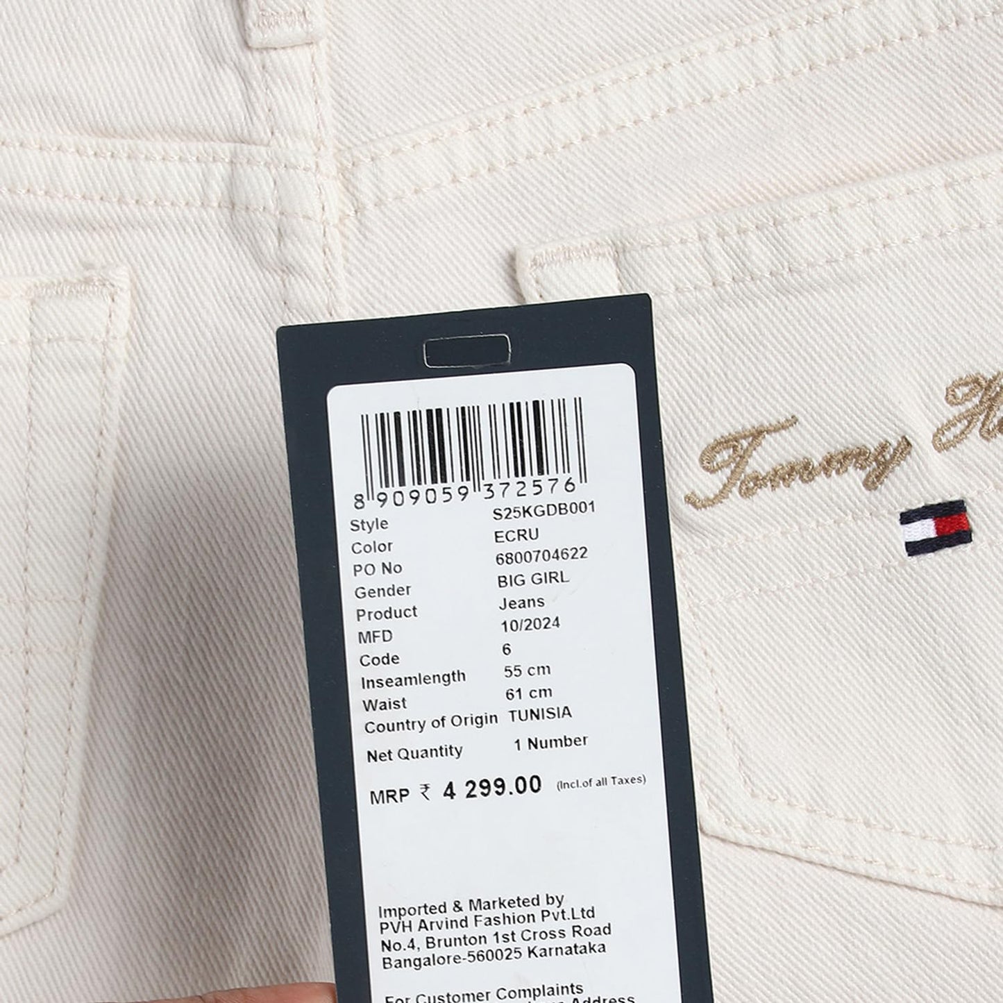 Tommy Hilfiger Girls Blue Color Jeans (6)