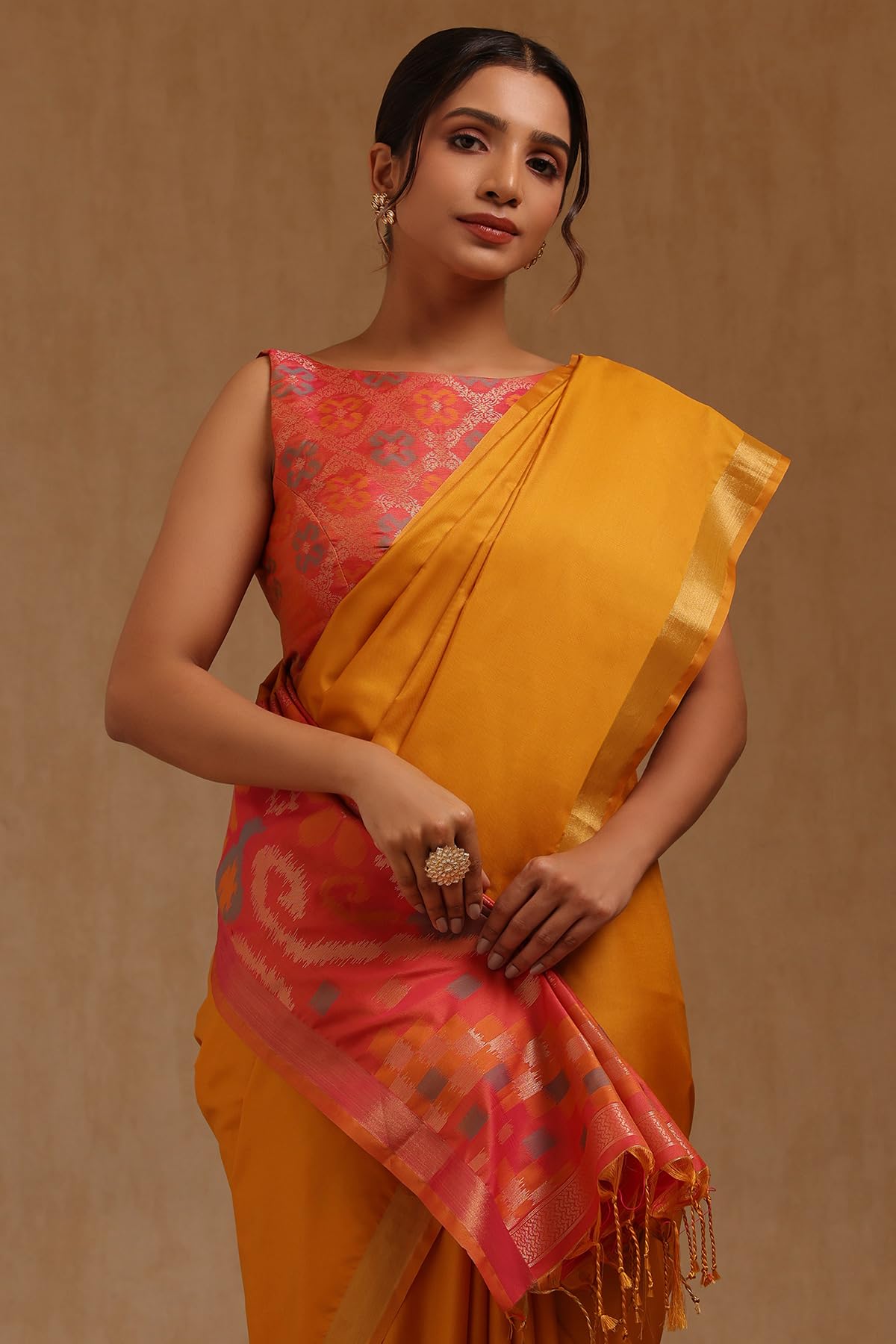Soch Womens Mustard Silk Blend Solid Saree