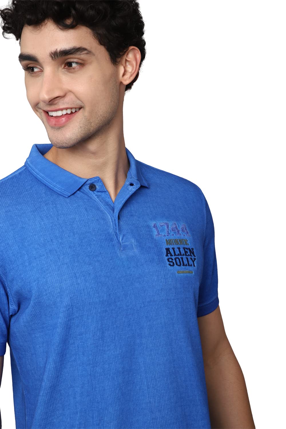 Allen Solly Men's Printed Regular Fit T-Shirt (ALKPCURGF919989_Blue XL)
