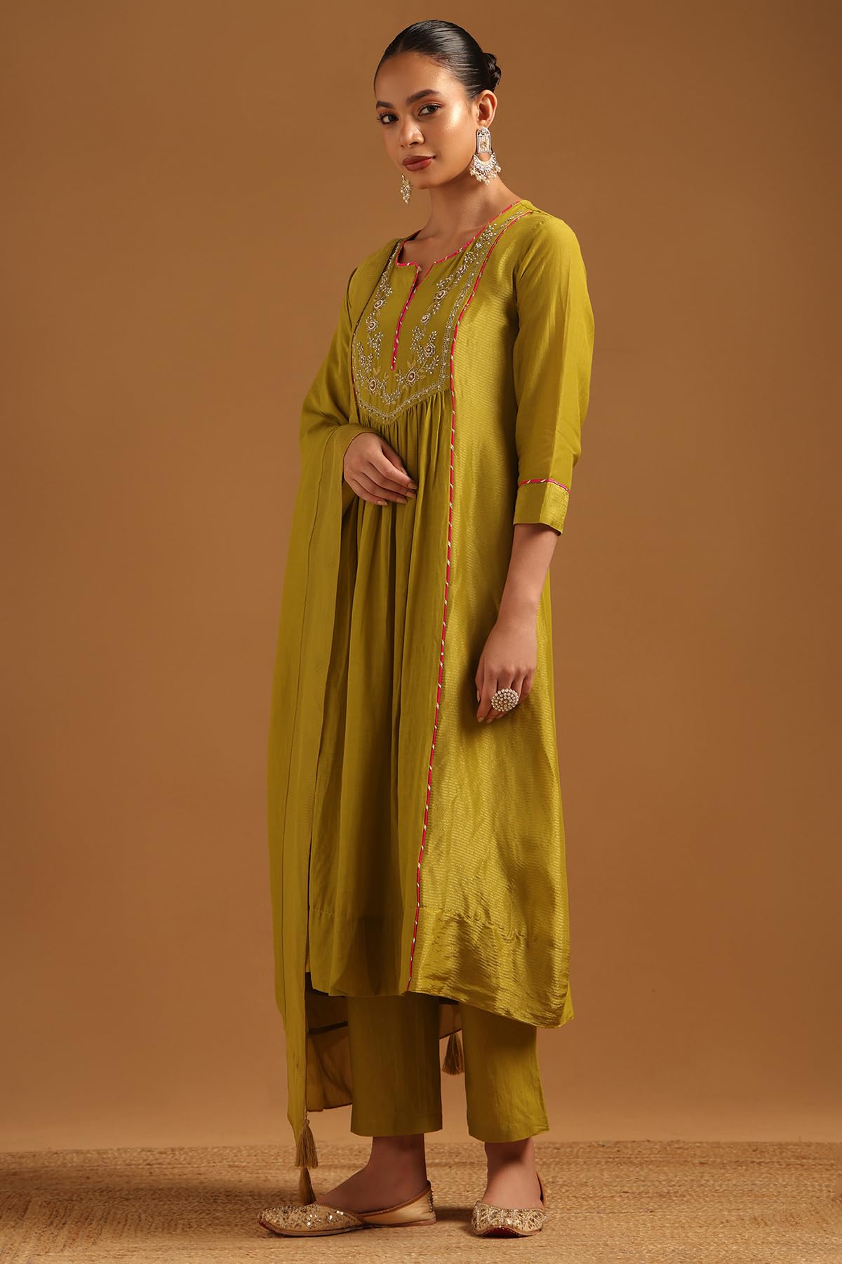 Soch Womens Light Green Mul Chanderi Floral Salwar Suit With Beads And Stones