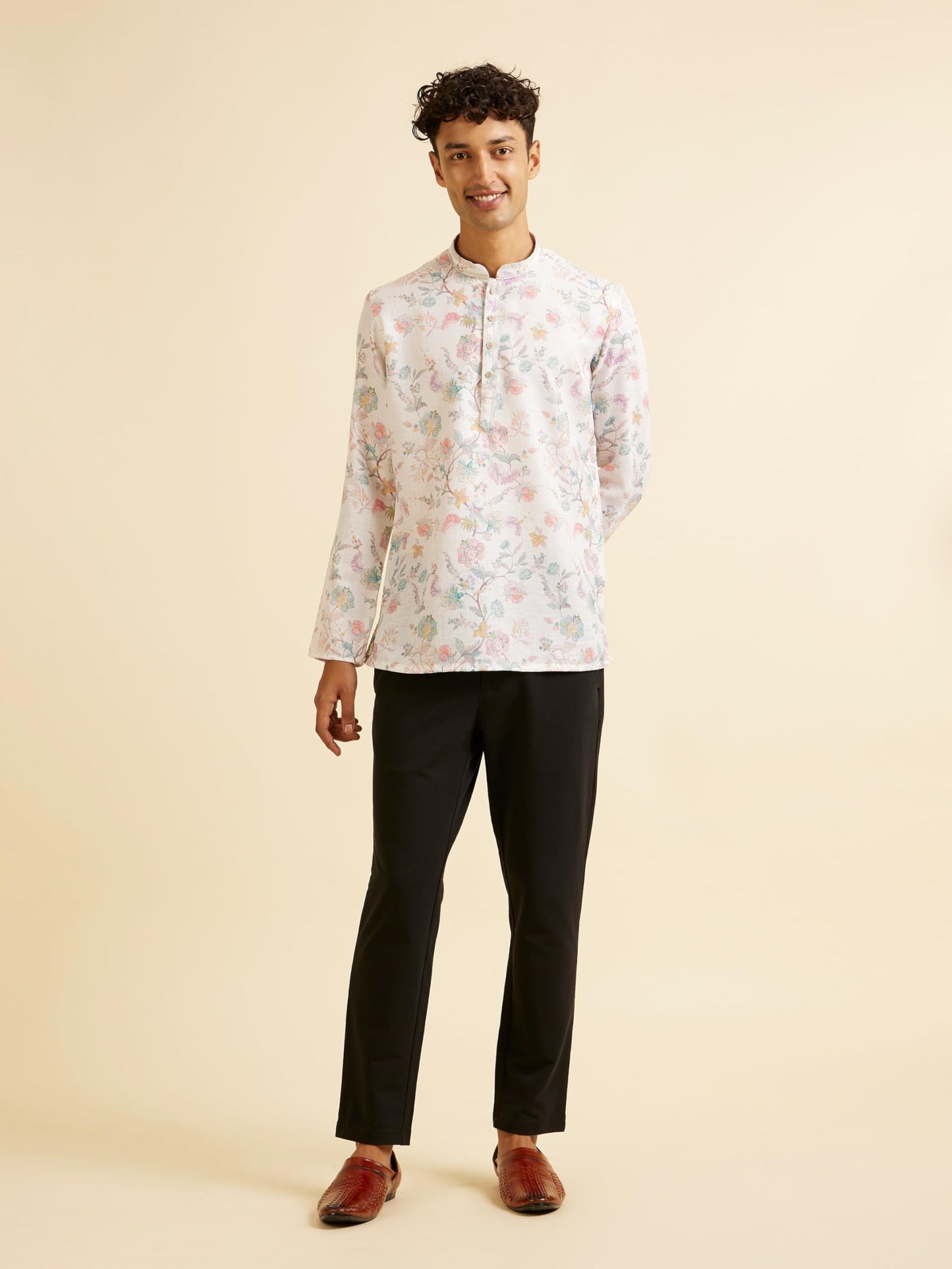 Manyavar Men's Cotton Blend Printed Short Kurta (Warm White,M)