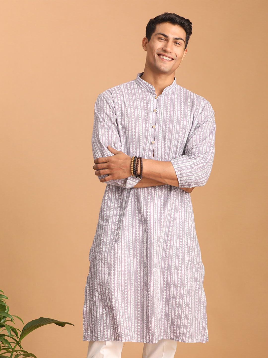 Vastramay Men's Purple Cotton Kurta_VSHVMK189PU_40