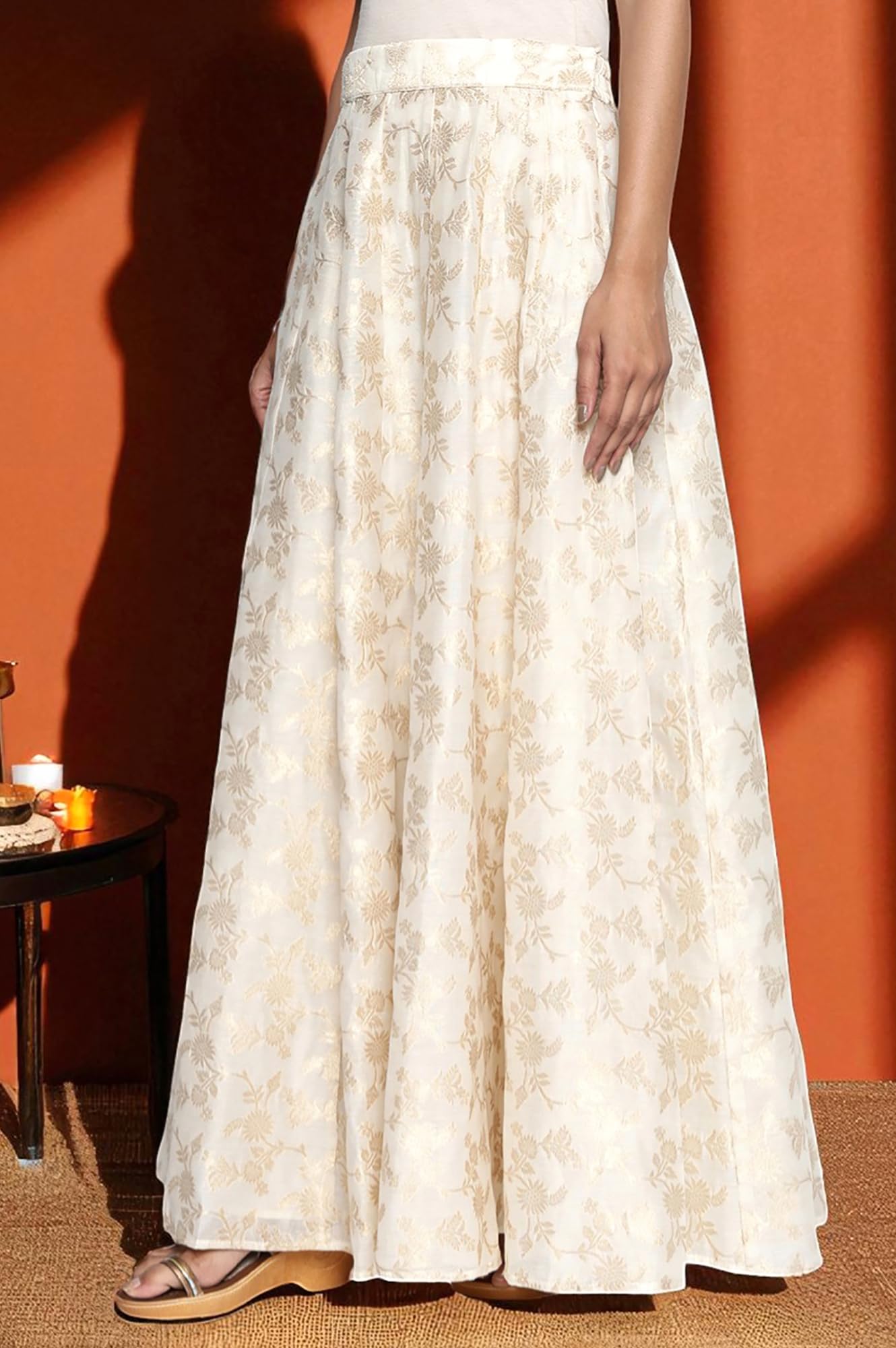 W for Woman Cream Yarn Dyed Printed Jacquard BD Skirt (Size: L)-W50510-314343