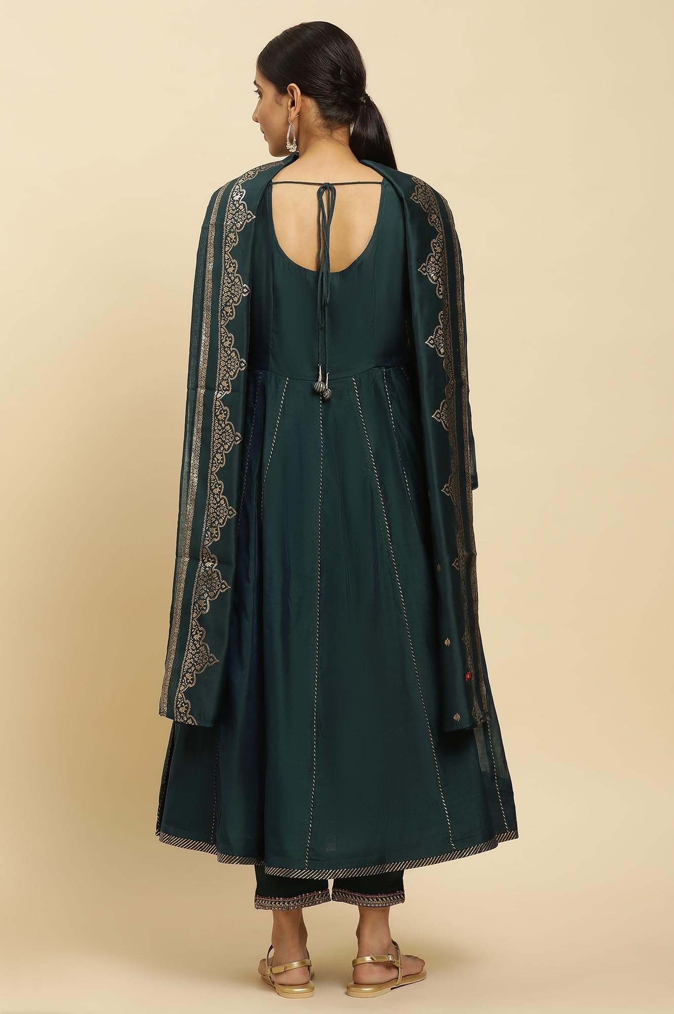 W for Woman Women's Viscose Solid Kurta, Slim Pant & Dupatta (23AUWS10284-221084_Green_S)