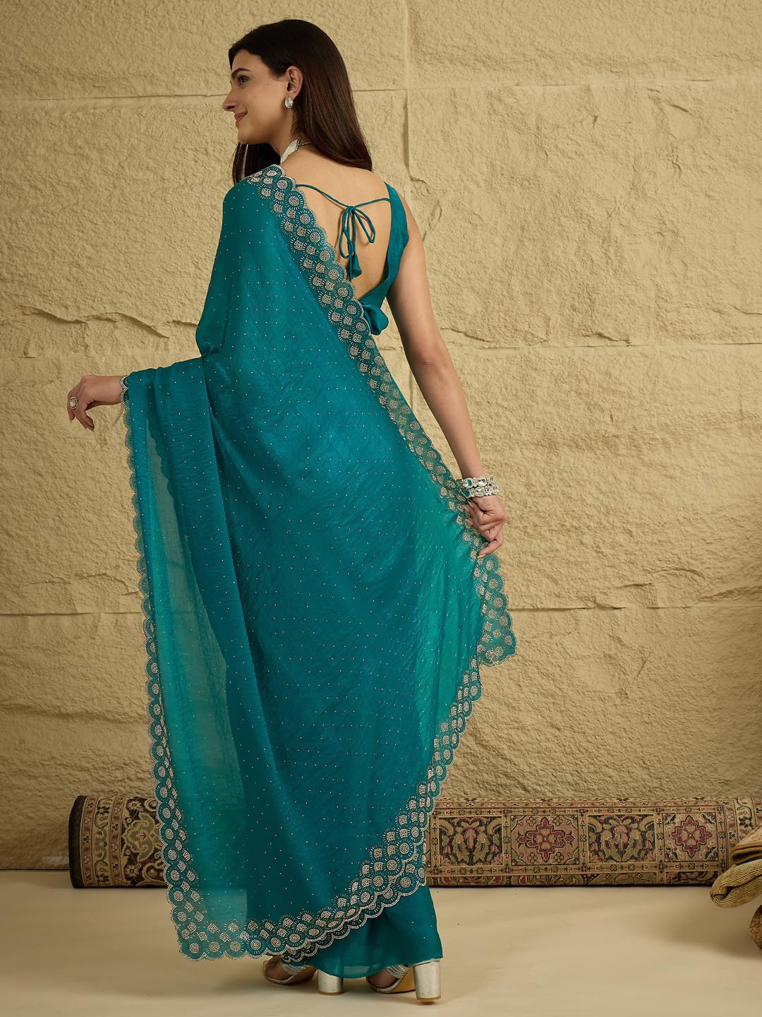 AKHILAM AKHILAMWomen'sTealblueSatinSilkBeads&StonesWorkScallopedBorderSareeWithUnstitchedBlousePiece|sareeforwoman|DesignerSareeforWomen|Soft and Skin Friendly(VT6074B_VM)