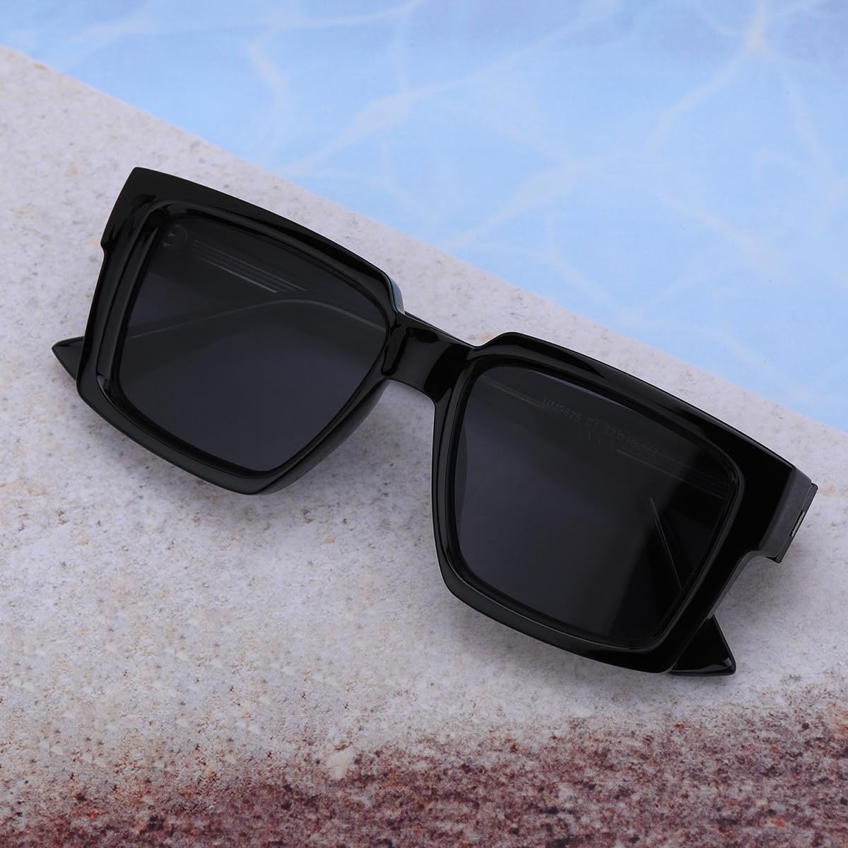 Carlton London Black Toned with Polycarbonate UV Protected Lens Rectangle Sunglass for men