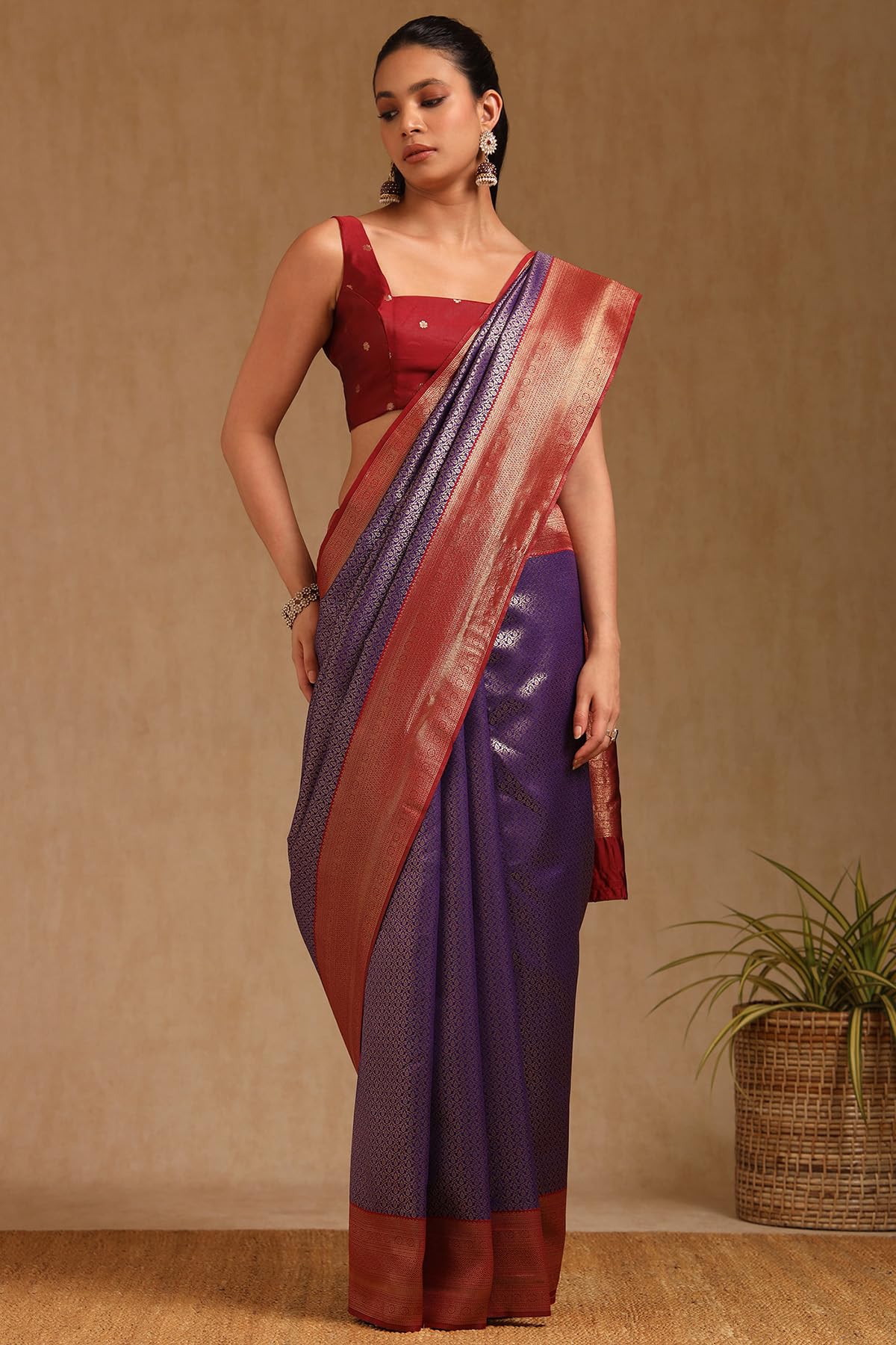 Soch Womens Silk Blend Zari Woven Saree With Zari Woven