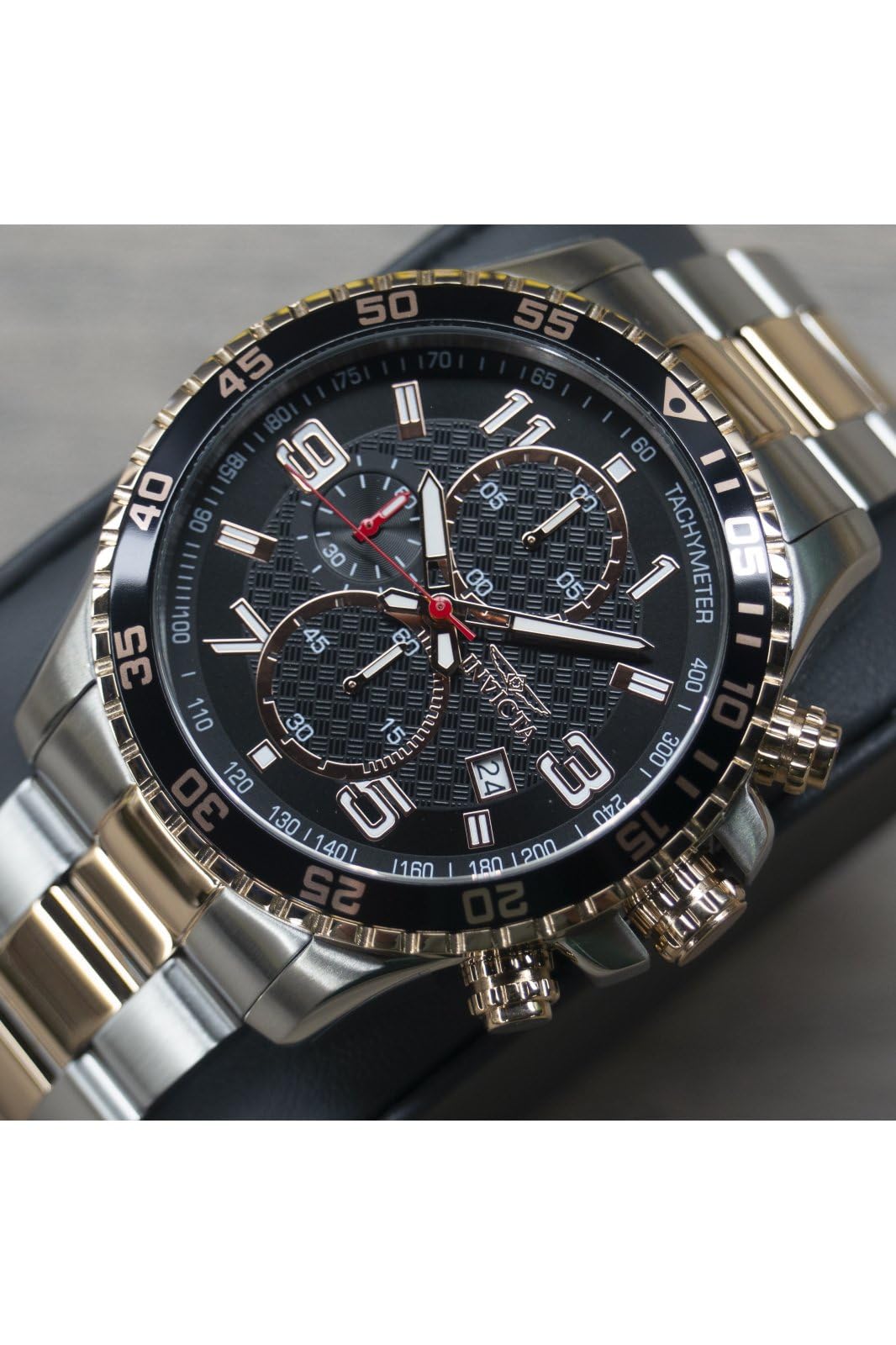 Invicta Analog Black Dial Men's Watch-14877