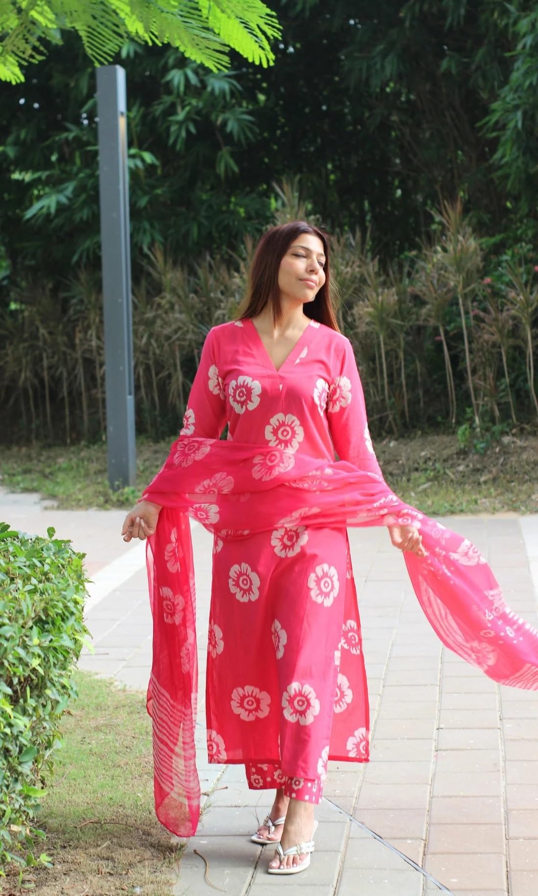 SANGOURI Women's Casual Rayon Floral Printed V Neck Straight Traditional Suit Salwar with Dupatta || Matching Kurta Pant Sets || Festive Ethnicwear (IN, Alpha, M, Red)