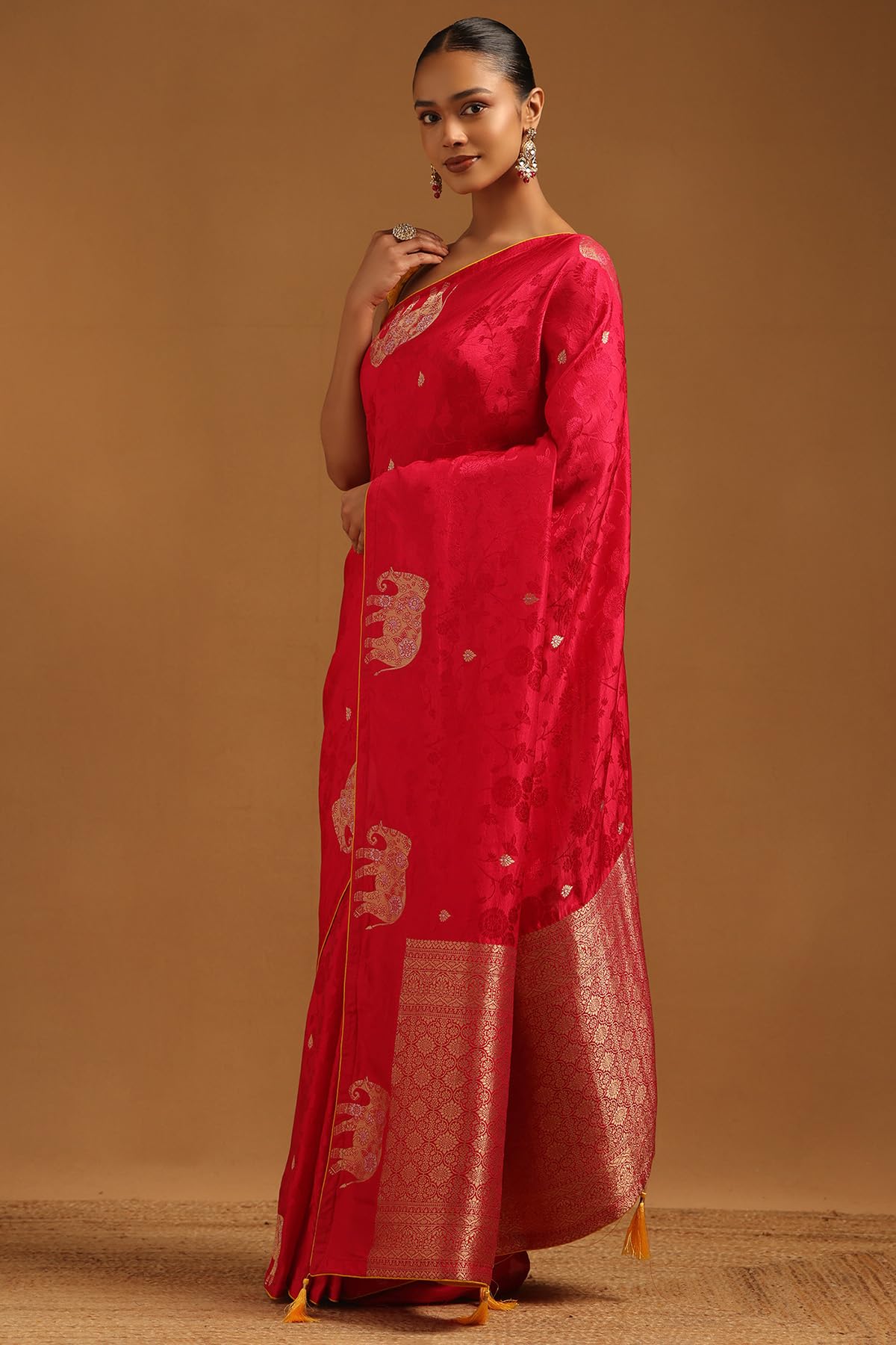 Soch Womens Fuchsia Dola Silk Woven Design Saree