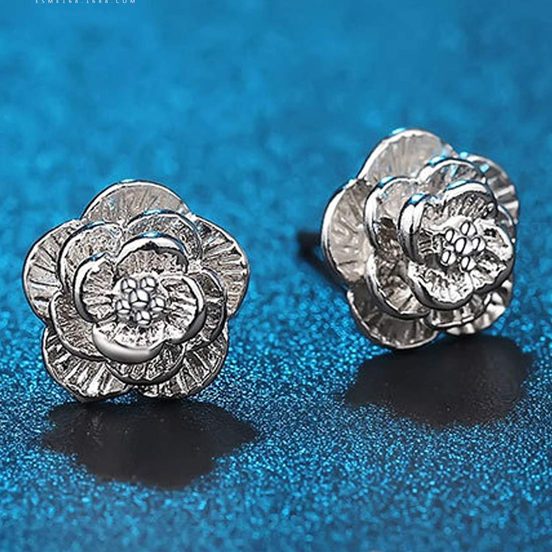 Peora Fashion Silver Plated Alloy Stud Earrings for Women, Silver