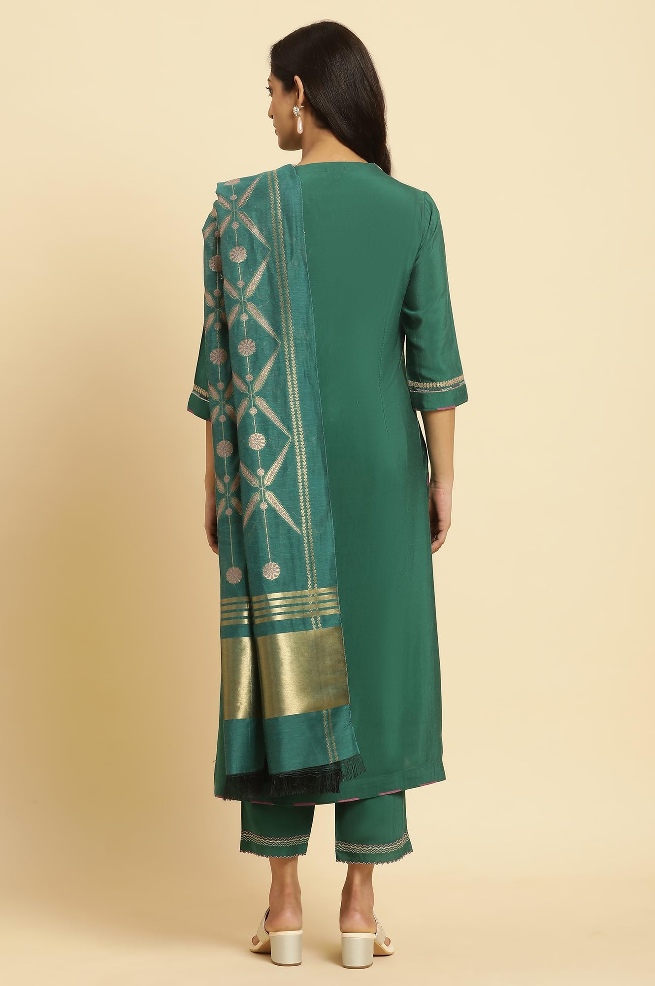 W for Woman Green Solid Kurta, Pants and Jacquard Dupatta_24AUWS19528-220336_S