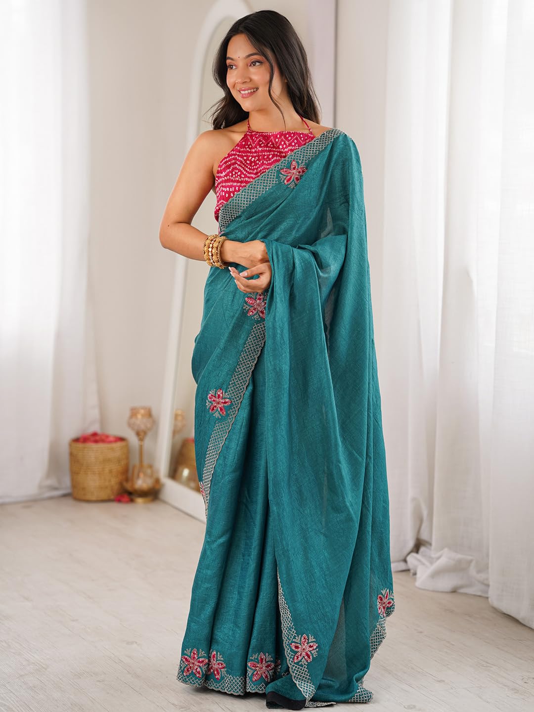 AKHILAM Women's Teal green Vichitra Silk Scallop Border Stone Work Saree With Unstitched Blouse Piece | Saree for woman | Designer Saree for Women | Soft and Skin Friendly (CNDY2803_MT)