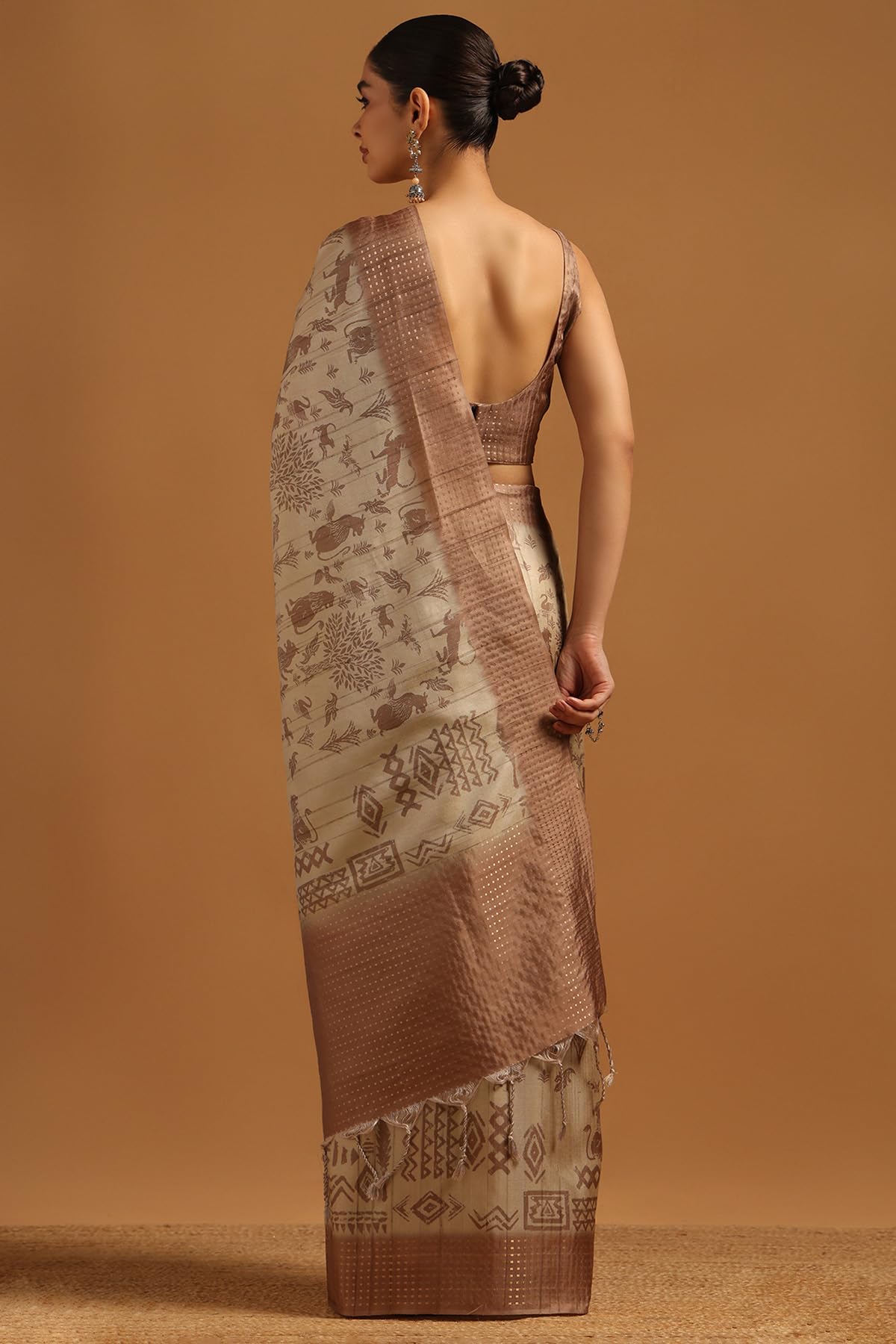 Soch Womens Beige Tussar Warli Saree