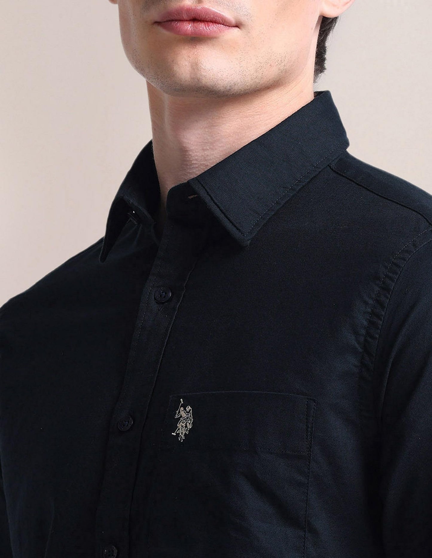 U.S. POLO ASSN. Men's Solid Cotton Dobby Tailored Fit Shirt (USSHTO2709A_Navy_M)