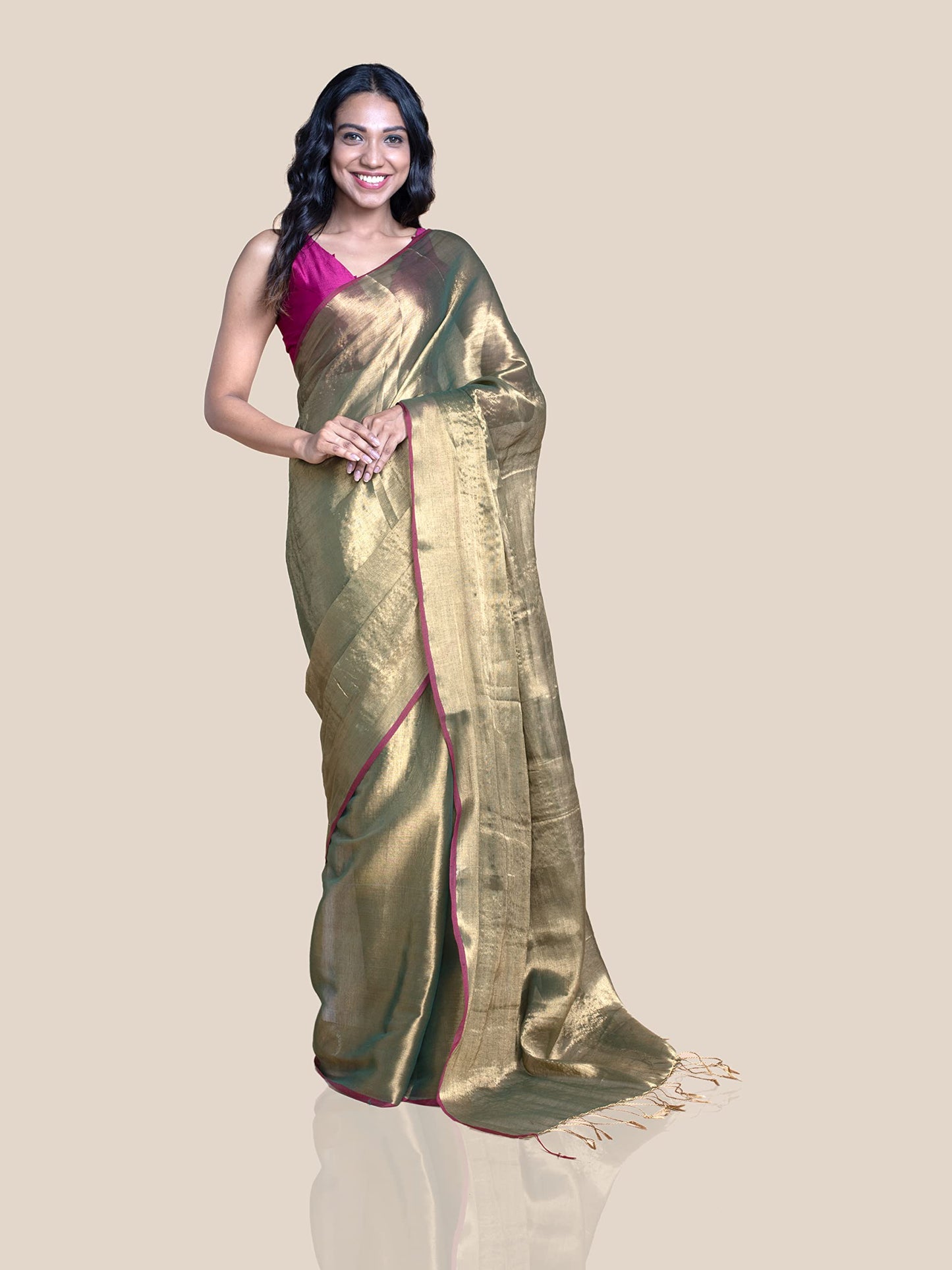 Suta Women's Plain Cotton Blend Saree With Blouse | Green Saree | Festive Saree