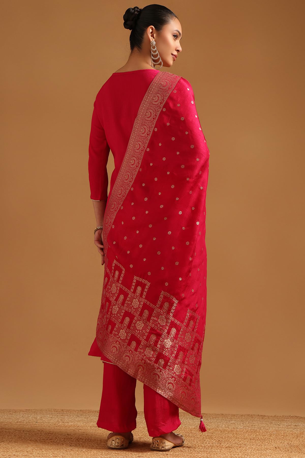Soch Womens Fuchsia Chinon Ethnic Motifs Salwar Suit With Zari