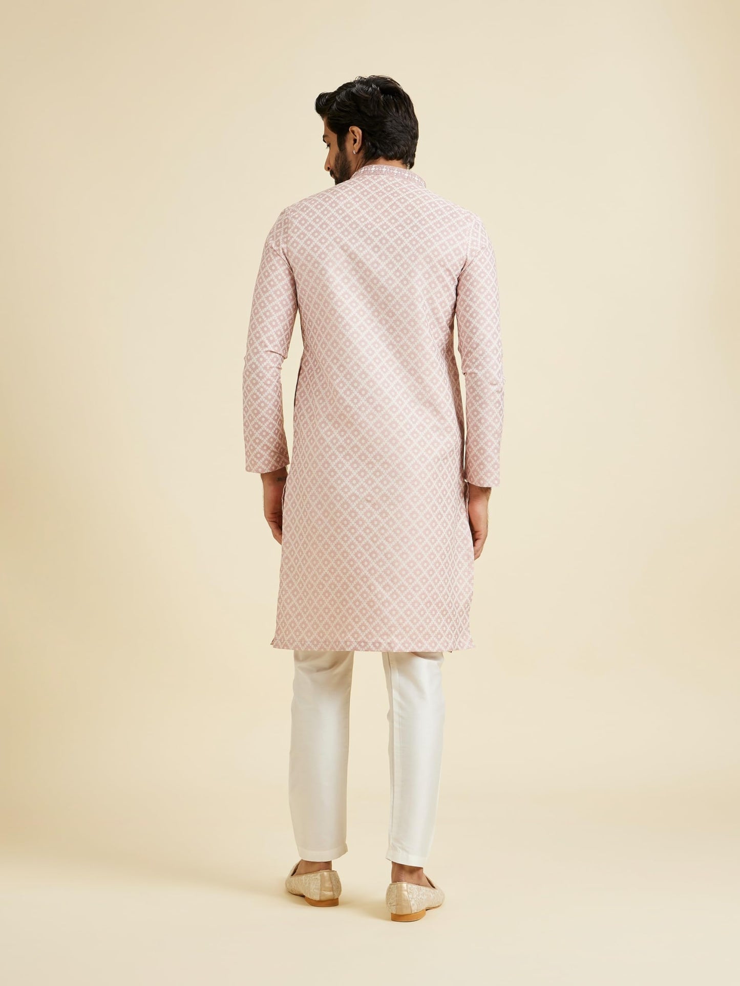 Manyavar Men's Art Silk Jacquard Embroidered Kurta Pyjama Set (Pink,L)