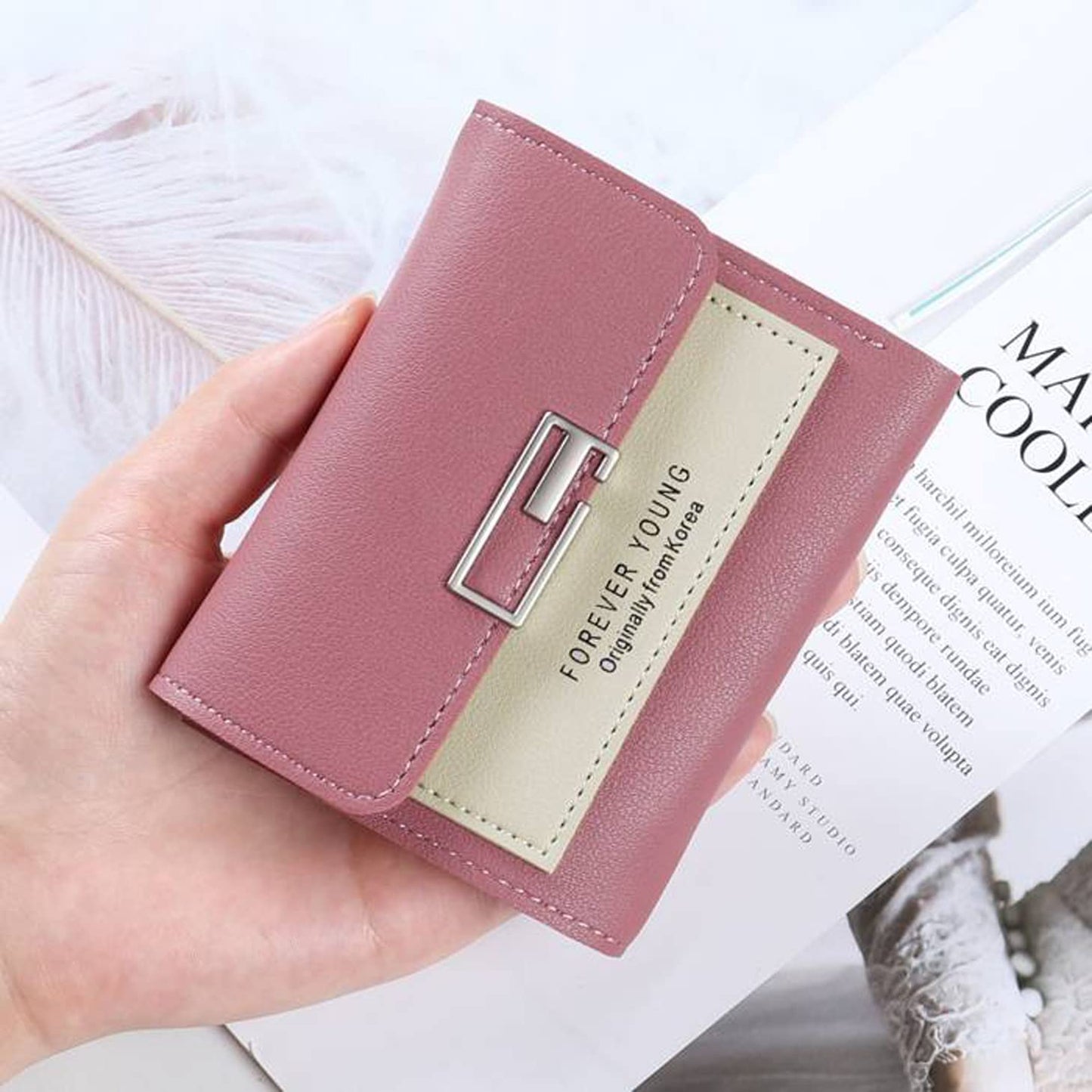 ARURA (LABEL) Women's Short Wallet Clutch Bag Three Fold Buckle Coin Purse Women's Handbag (Random Color)