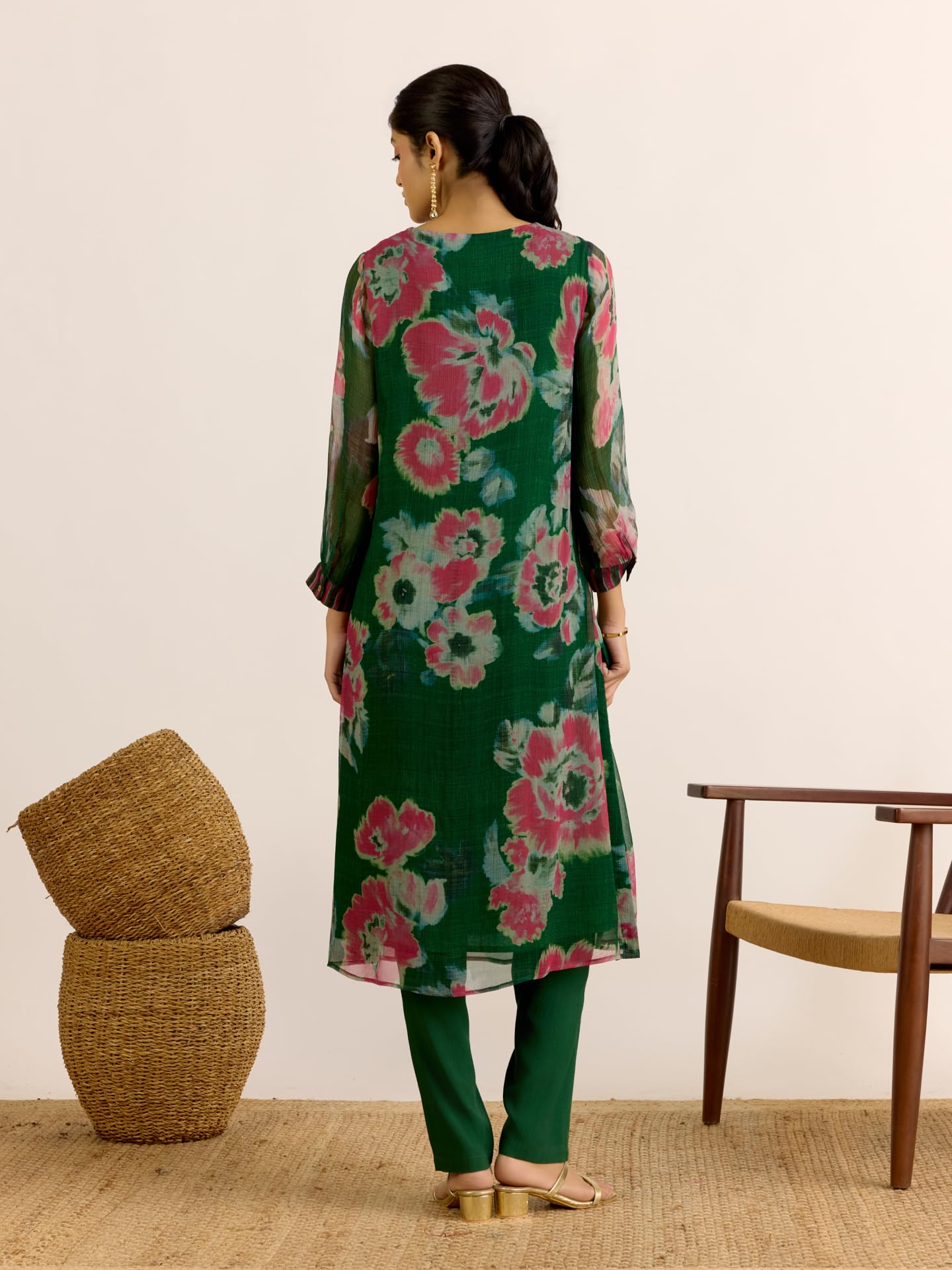 Aarke Ritu Kumar Green Dreamcatcher Kurta With Pant And Dupatta