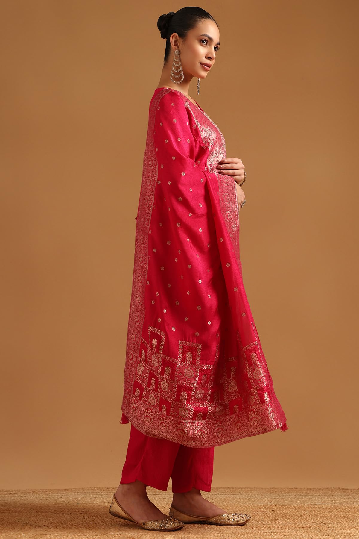 Soch Womens Fuchsia Chinon Ethnic Motifs Salwar Suit With Zari