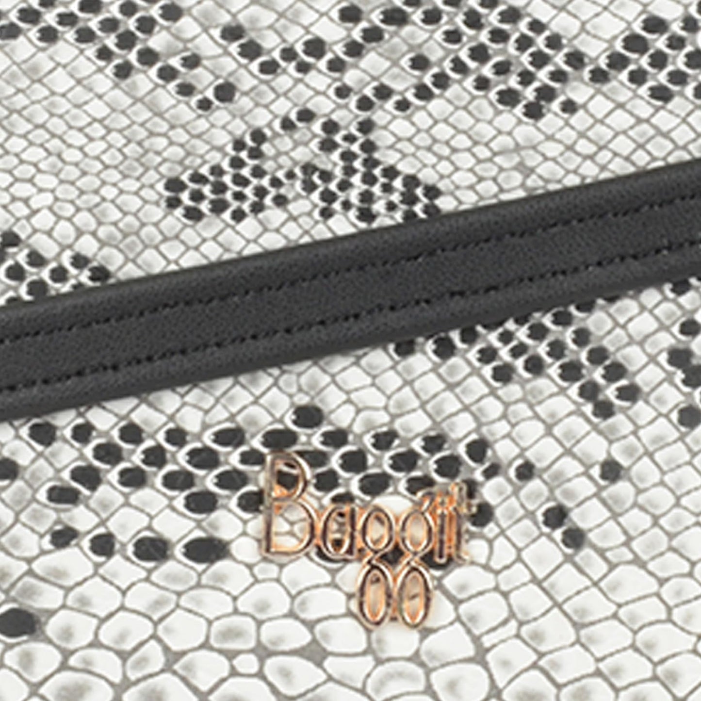 Baggit Women White XS Size Sling Bag | Ladies Stylish Casual Cross Body Purse Handbag