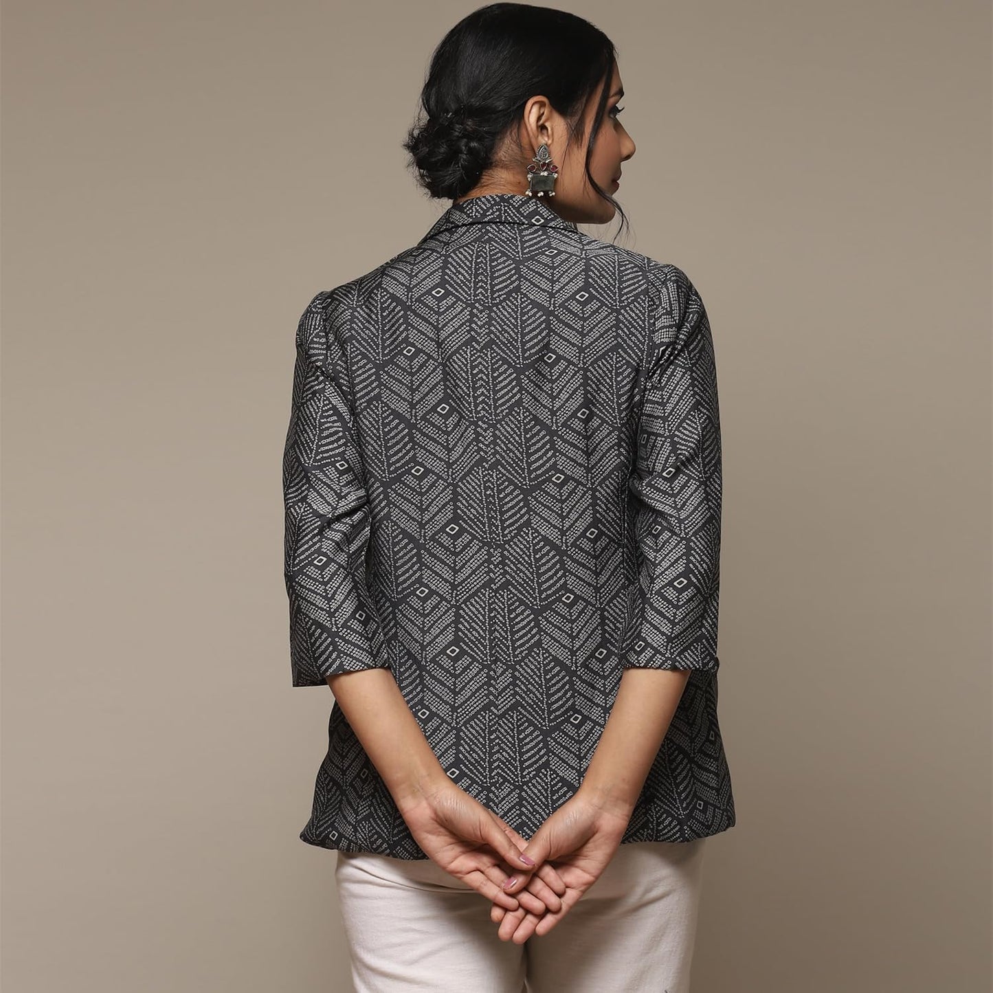 BIBA Women's Poly Viscose PRINTED Long Length MIX AND MATCH Jacket(MONOCHRO18927_MARB.CRB_36), Large, Multicolor