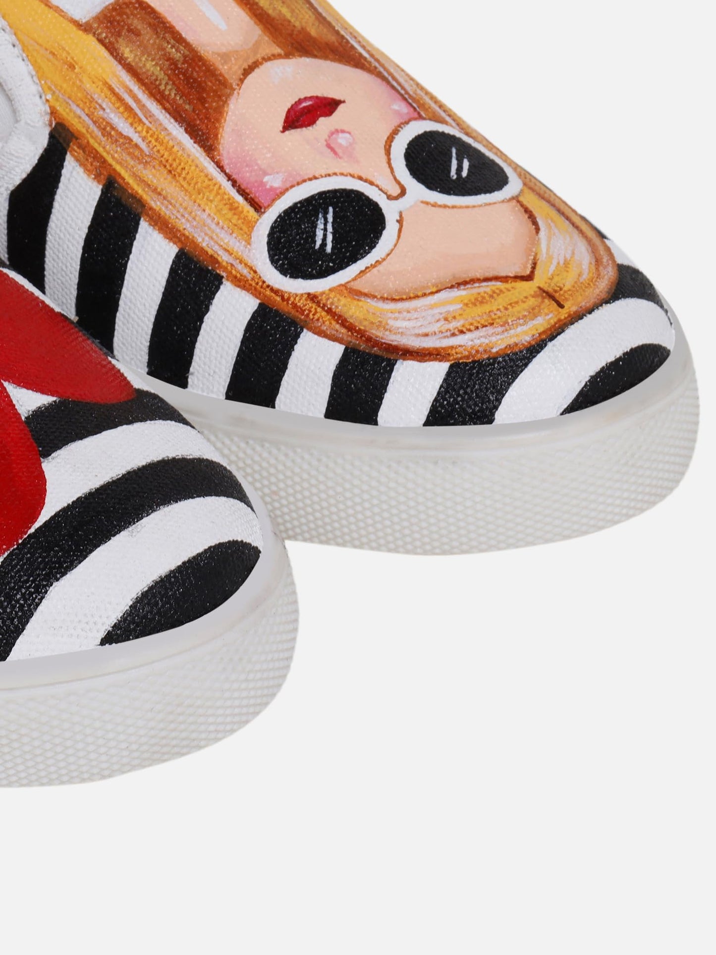 THE QUIRKY NAARI Fashionista Slipons for The Fashion Forward | Red