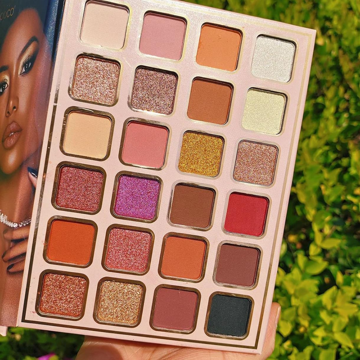 Winble 5-in-1 Foldable Makeup Palette | All-in-One Face, Eyes & Lips | Contour, Blush, Highlighter, Eyeshadow | Long-Lasting & Travel-Friendly | Multipurpose Makeup Book for All Skin Tones & Looks