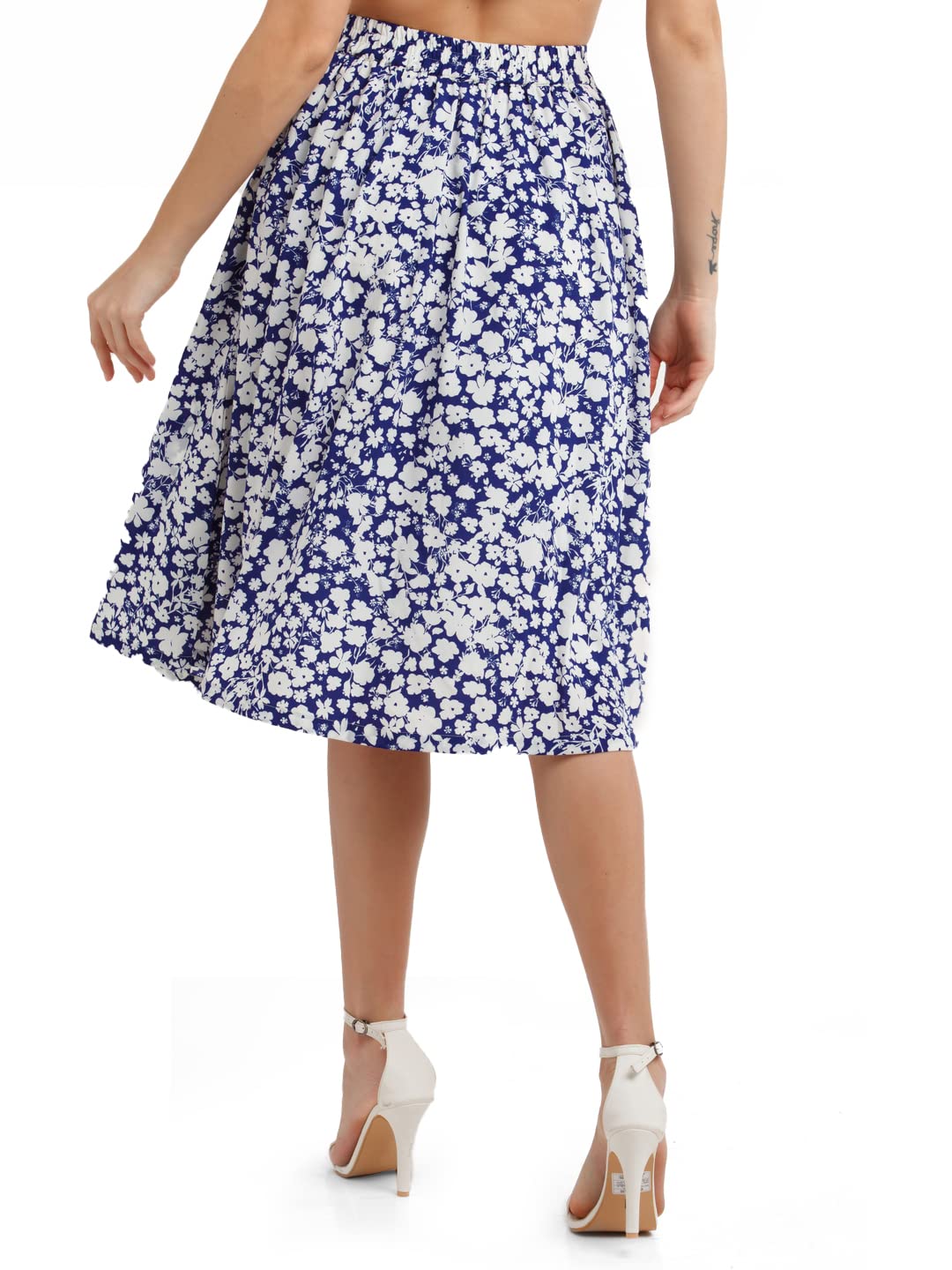 Zink London Women's Blue Printed Regular Skirt