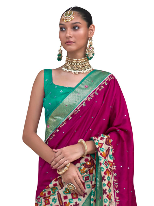 SAREE MALL Women's Ikat Printed Mirror Work Cotton Silk Saree With Unstiched Blouse Piece (Magenta_AARIP497_RW)