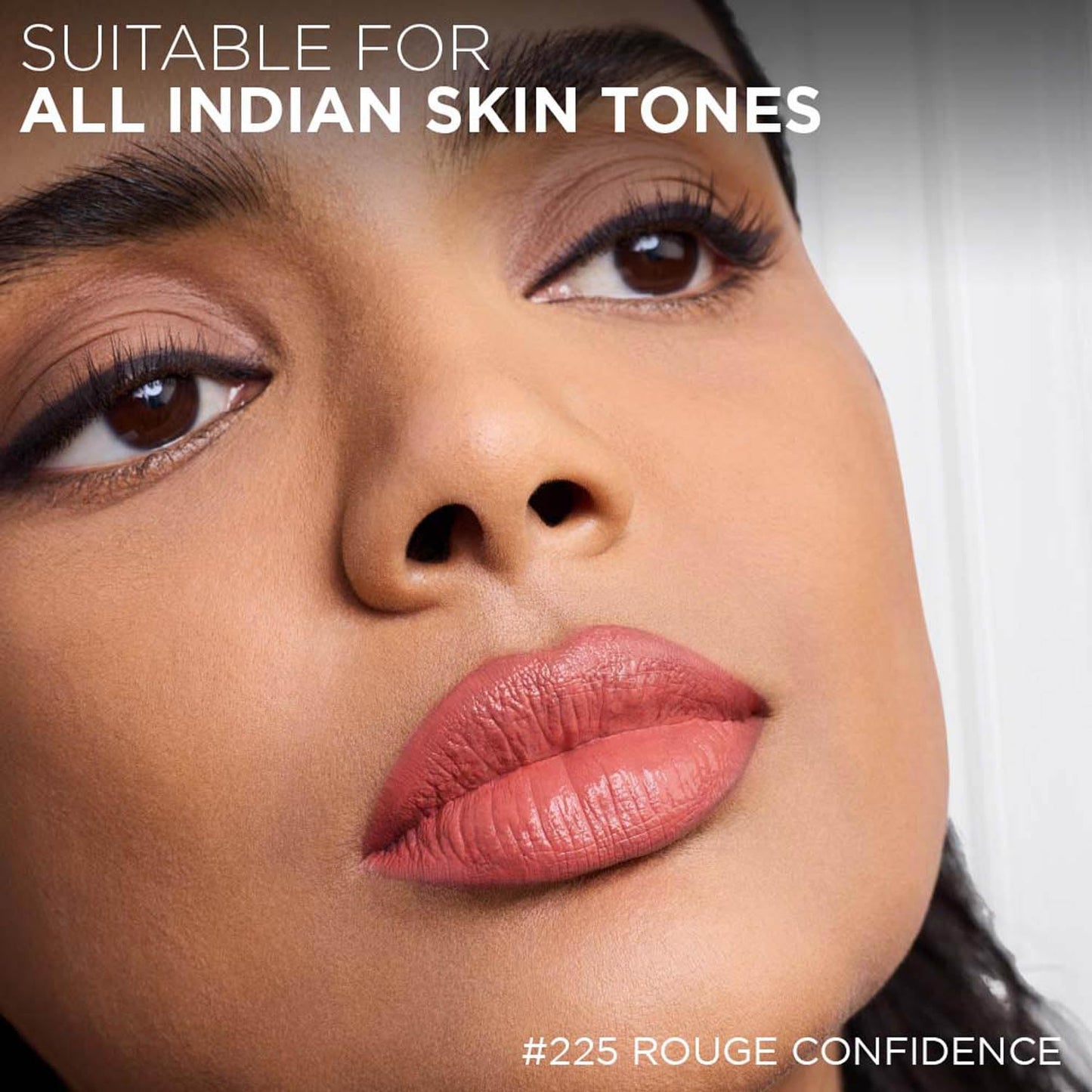 L'Oréal Paris Infallible Laque Resistance Lacquer-Like Shine Finish. 16H longwear lacquer lipstick. High-impact color, zero transfer - 225 Rouge Confidence, 4ml