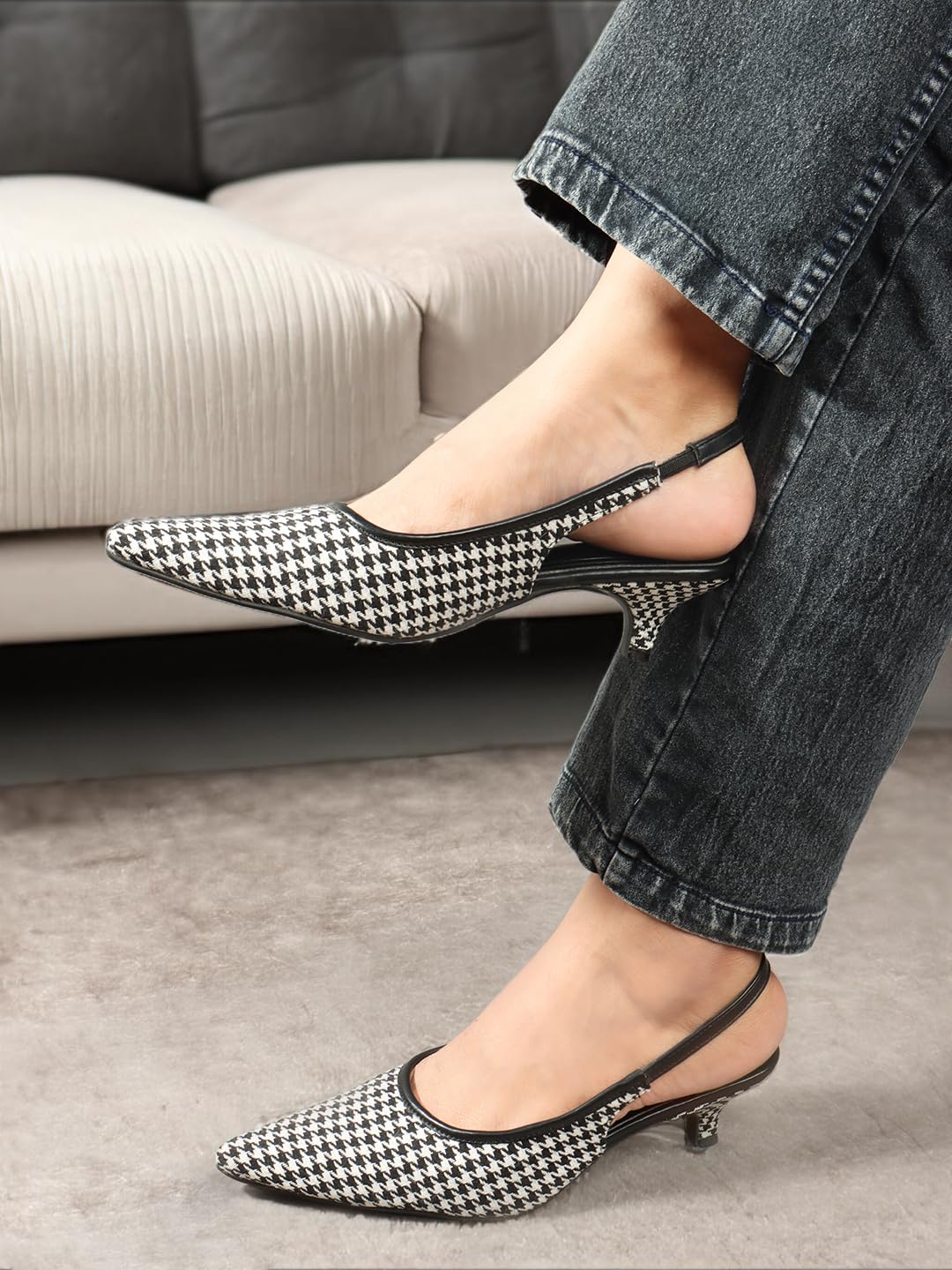 Carlton London Women Shoes,Black-White,UK-8