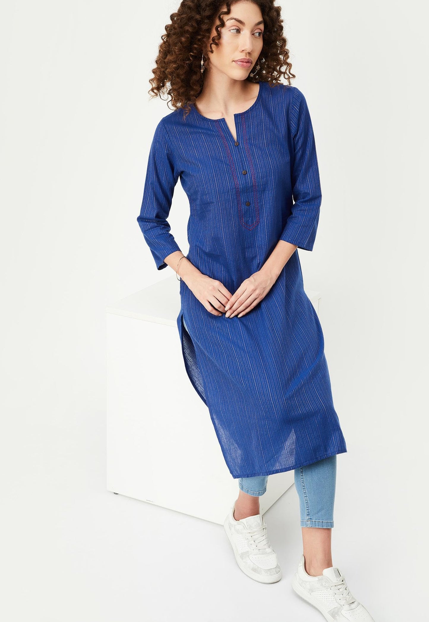 Max Cotton Blend Women Striped Regular Fit Straight Kurta (PKBL41001BLUE)_Medium