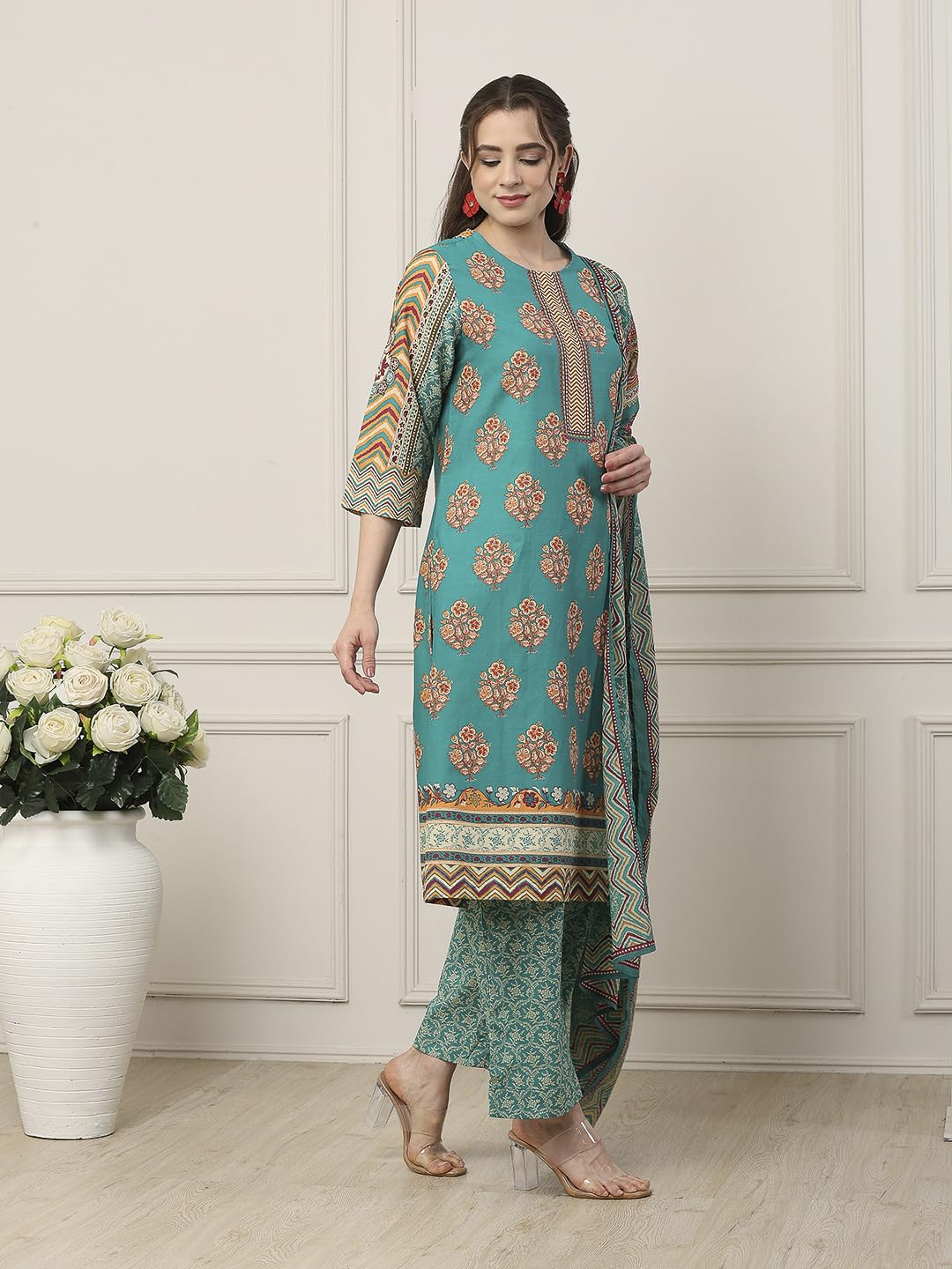 Biba Women Green Cotton Straight Suit Set_34