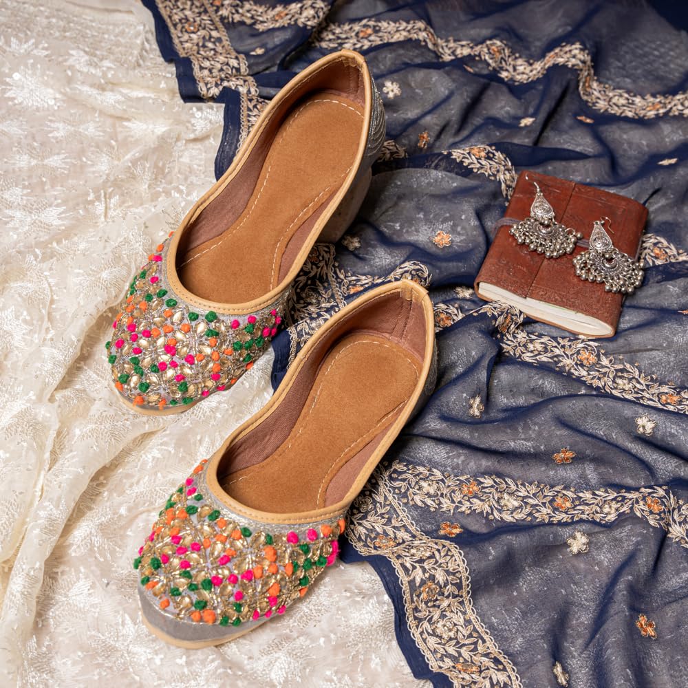 Indifeet � Jutti for Women, Punjabi Juti mojaris, Stylish mojri Footwear, New Juttis Ethnic Traditional Girls Rajasthani Ladies Shoes Jaipuri Wedding Bridal mojdi Grey Multicolor (8)