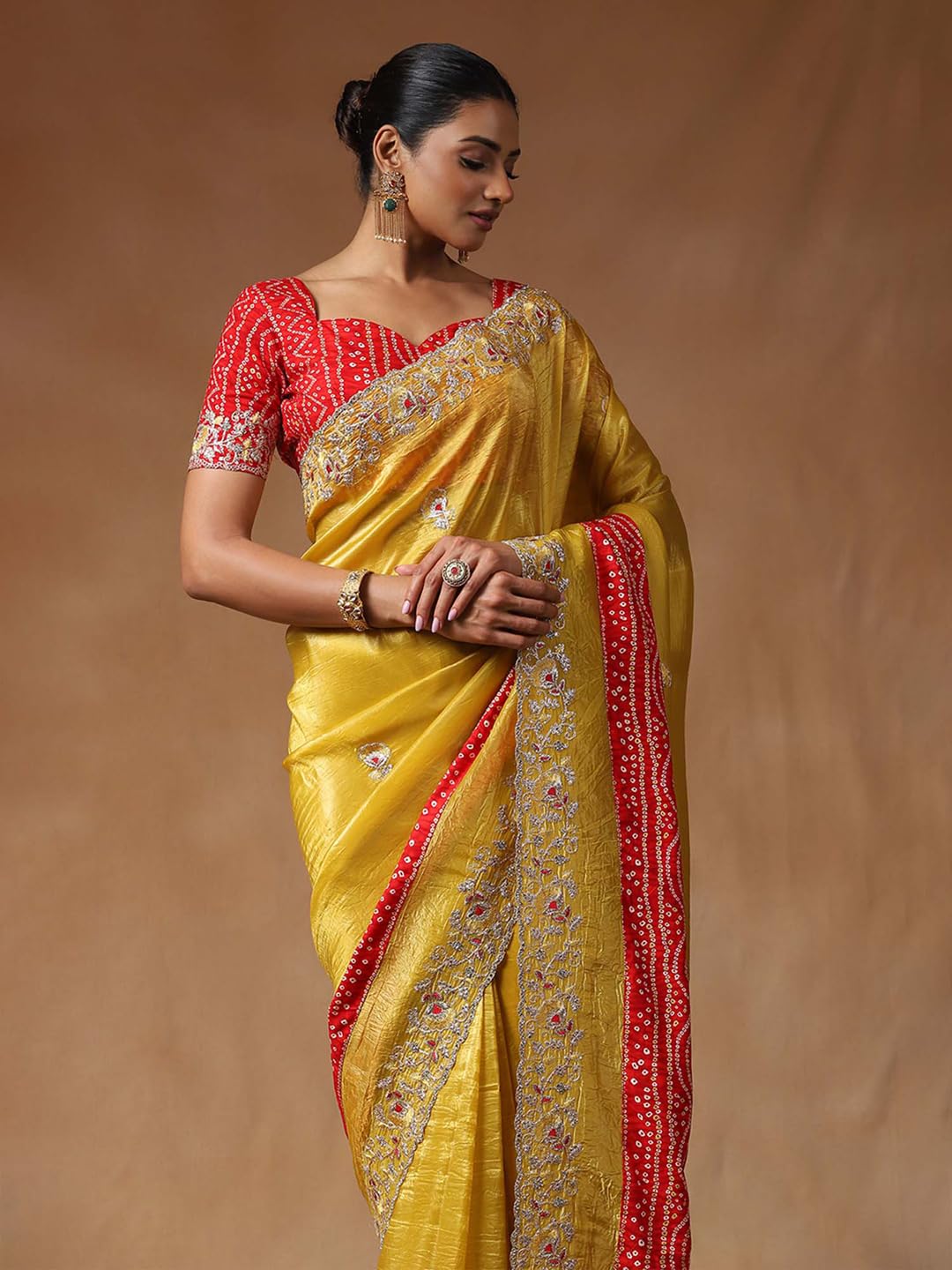 SAREE MALL Women's Yellow Tissue Floral Printed Saree With Unstitched Blouse Piece (ANIKA1601_AG)