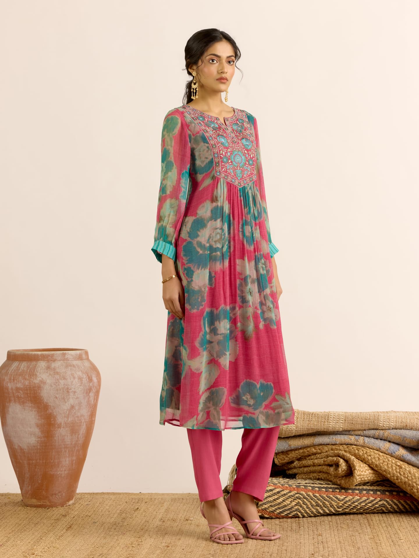 Aarke Ritu Kumar Pink Dreamcatcher Kurta With Pant And Dupatta
