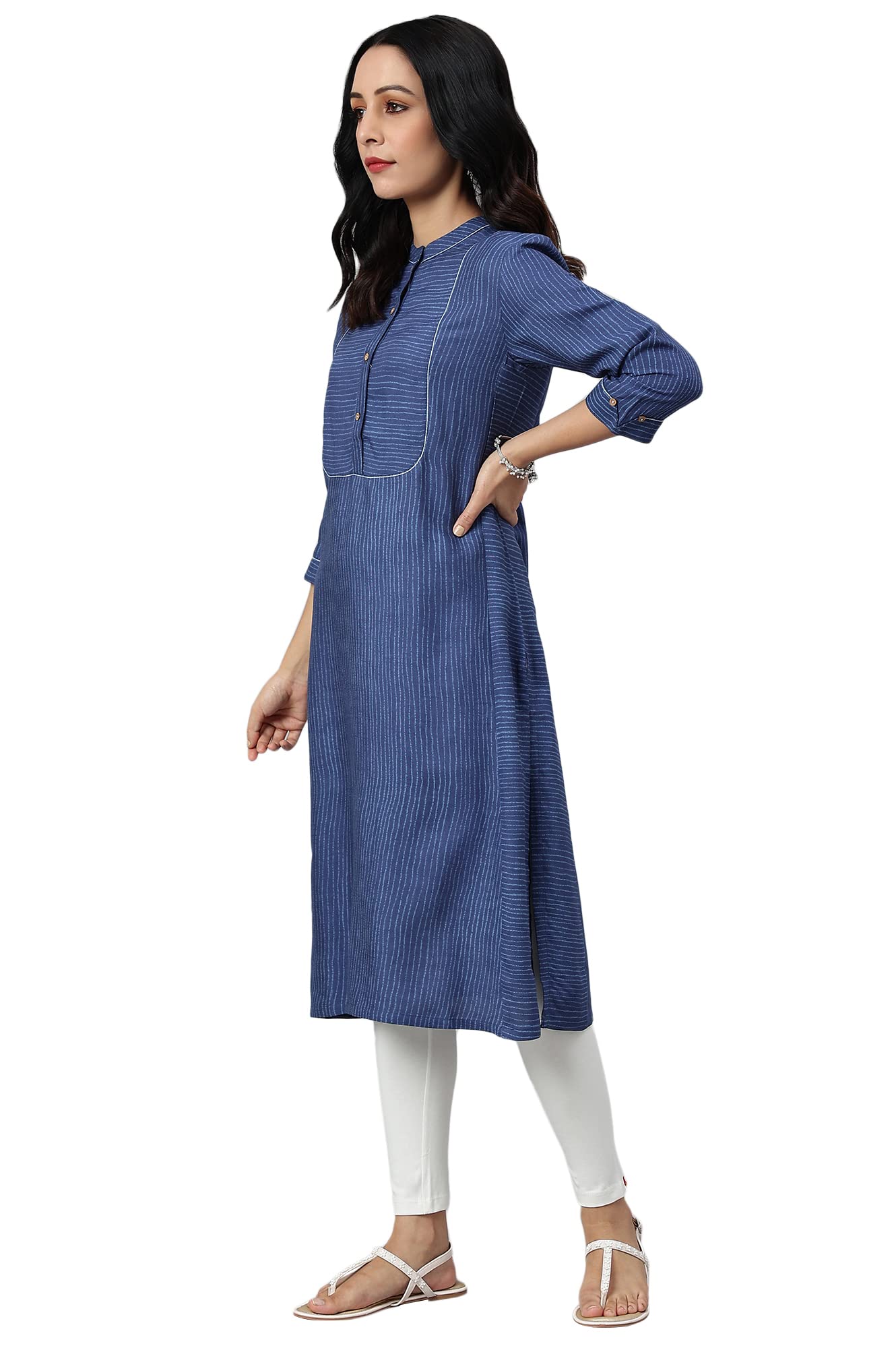 W for Woman Blue Thread Embroidered Rayon Kurta