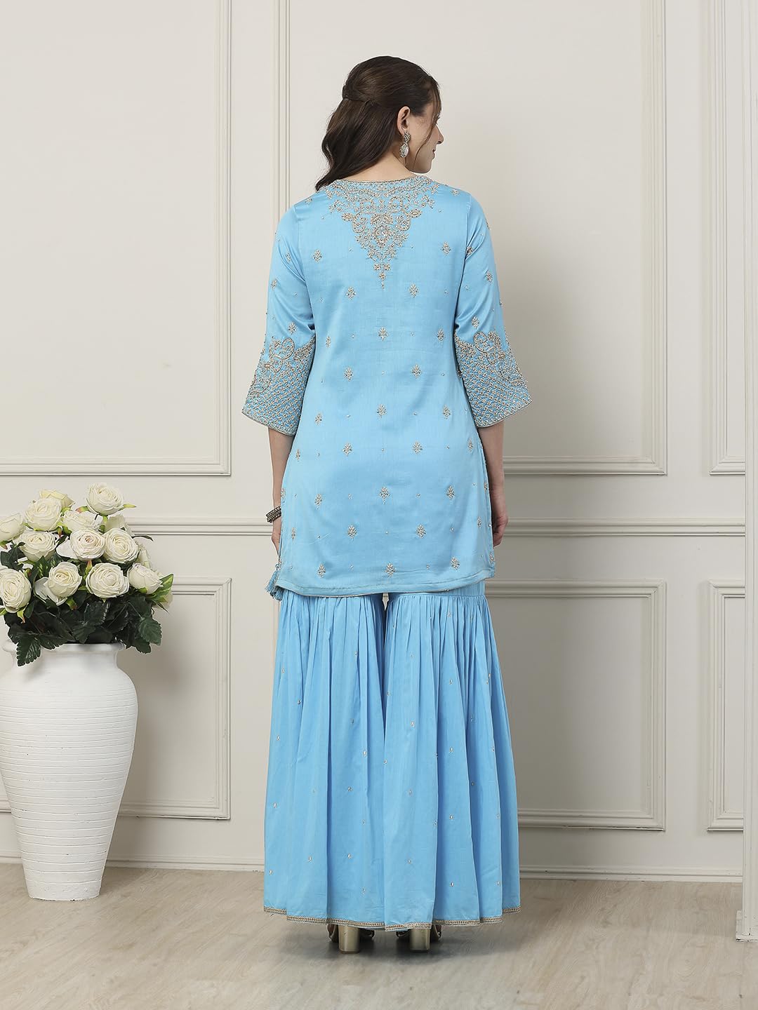 Biba Women Turquoise Silk Chanderi Straight Suit Set_36
