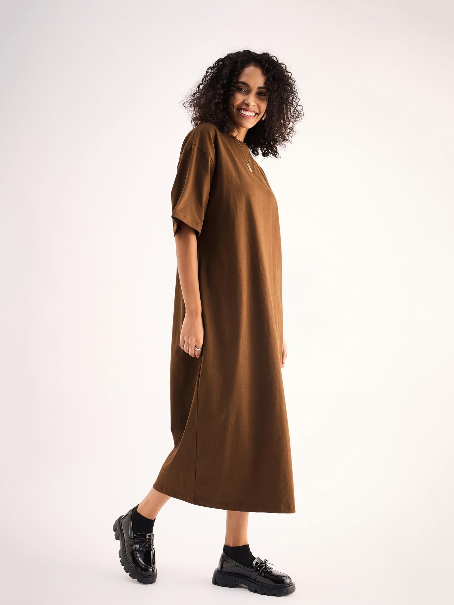 SASSAFRAS Women's Cotton Jersey Midi Length T-Shirt Dress (SFDRSS12129_Brown_2XL)
